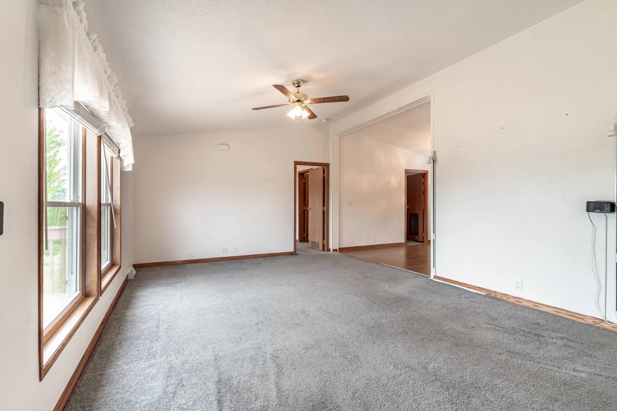 22733 Treetop Road Property Photo 16