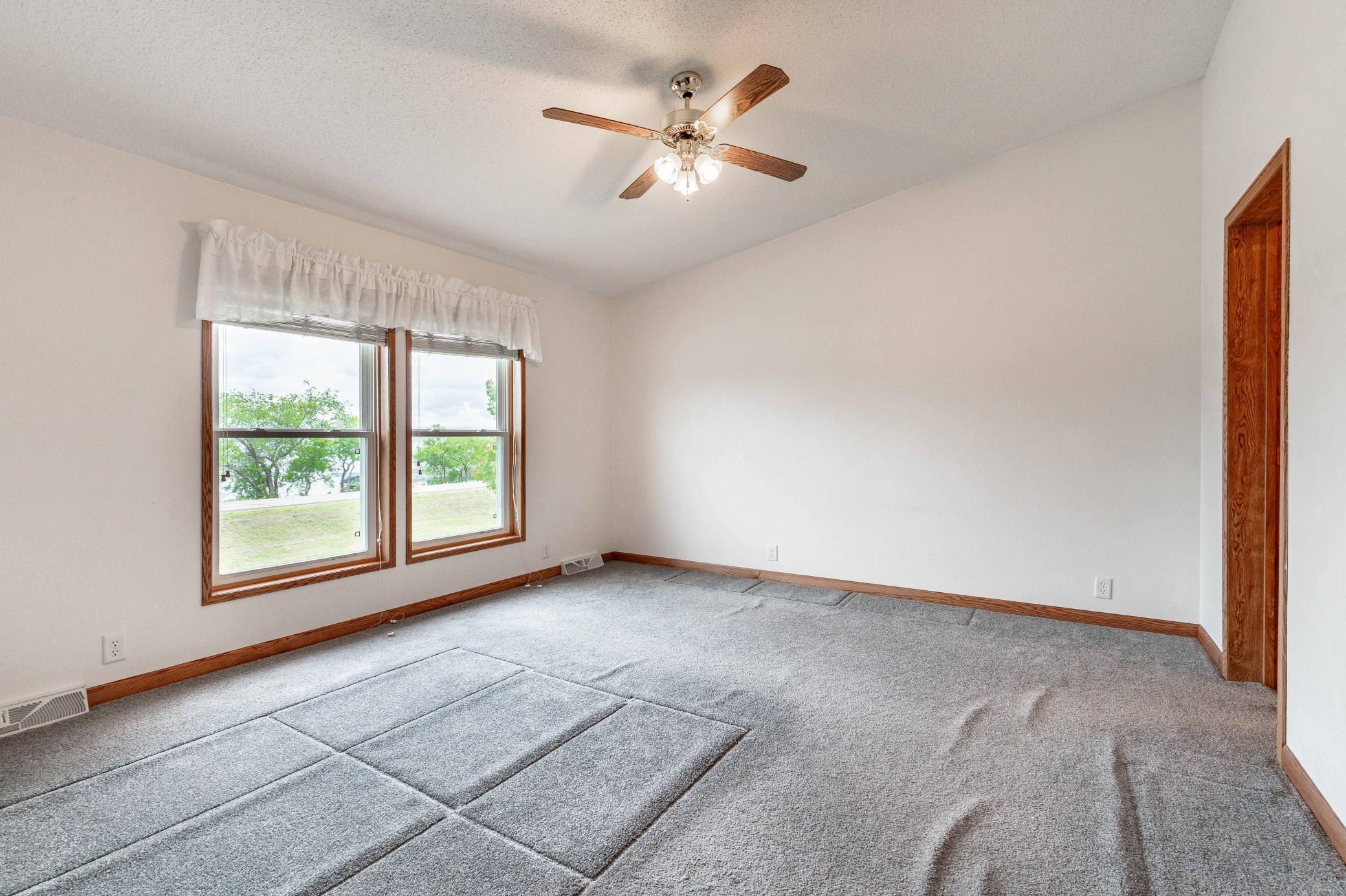 22733 Treetop Road Property Photo 33