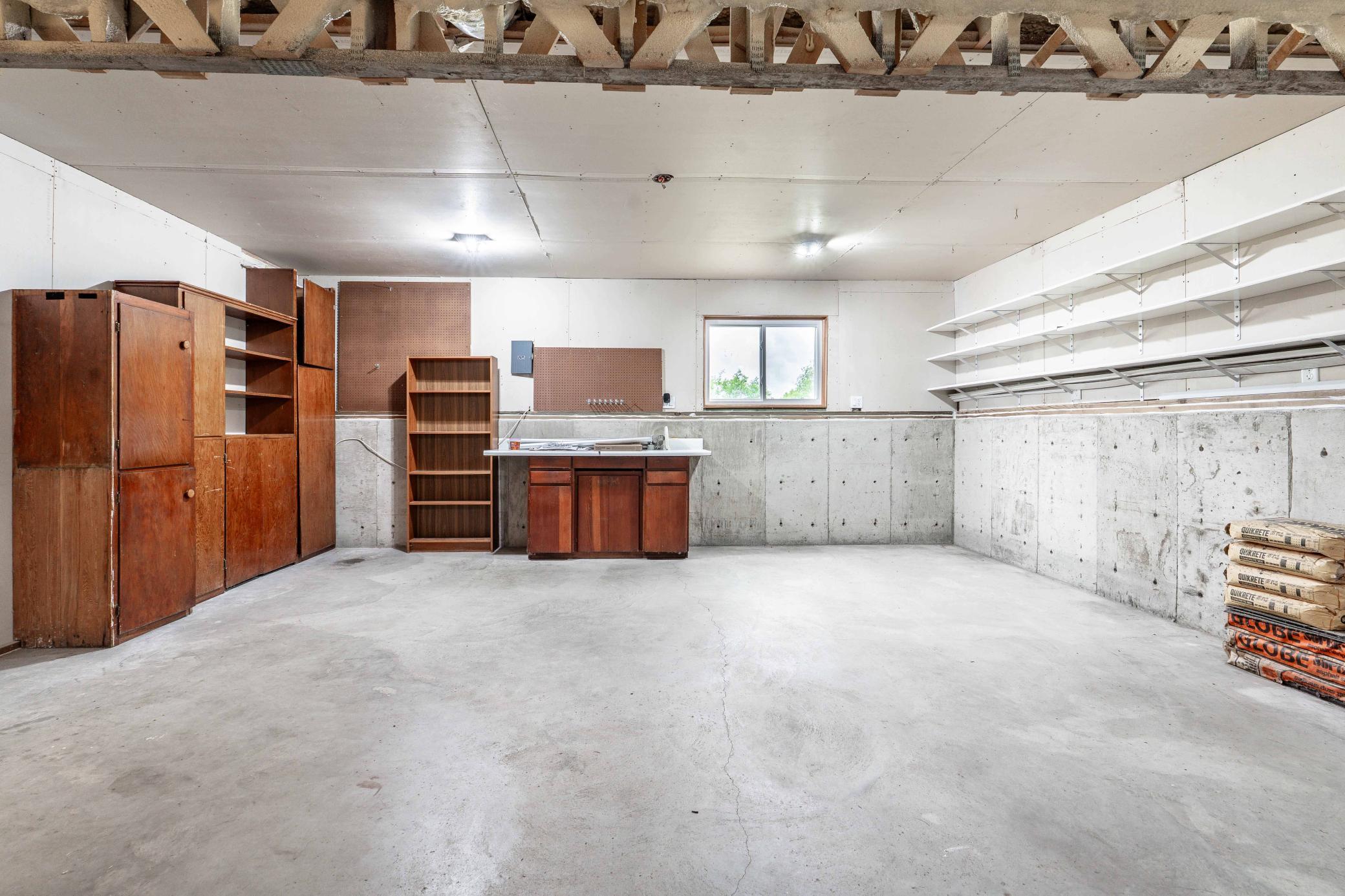 22733 Treetop Road Property Photo 64