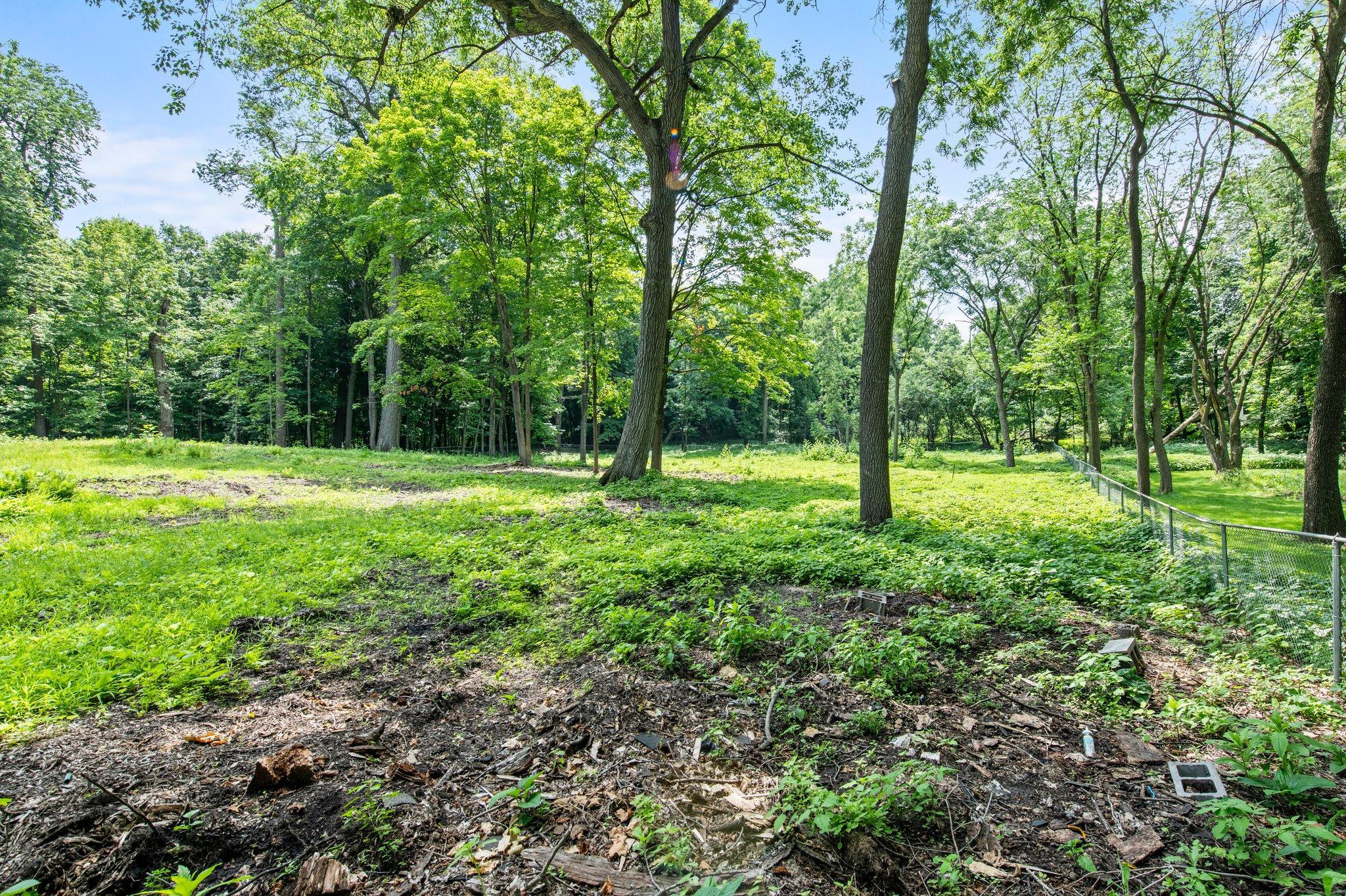 24695 Glen Road Property Photo 13