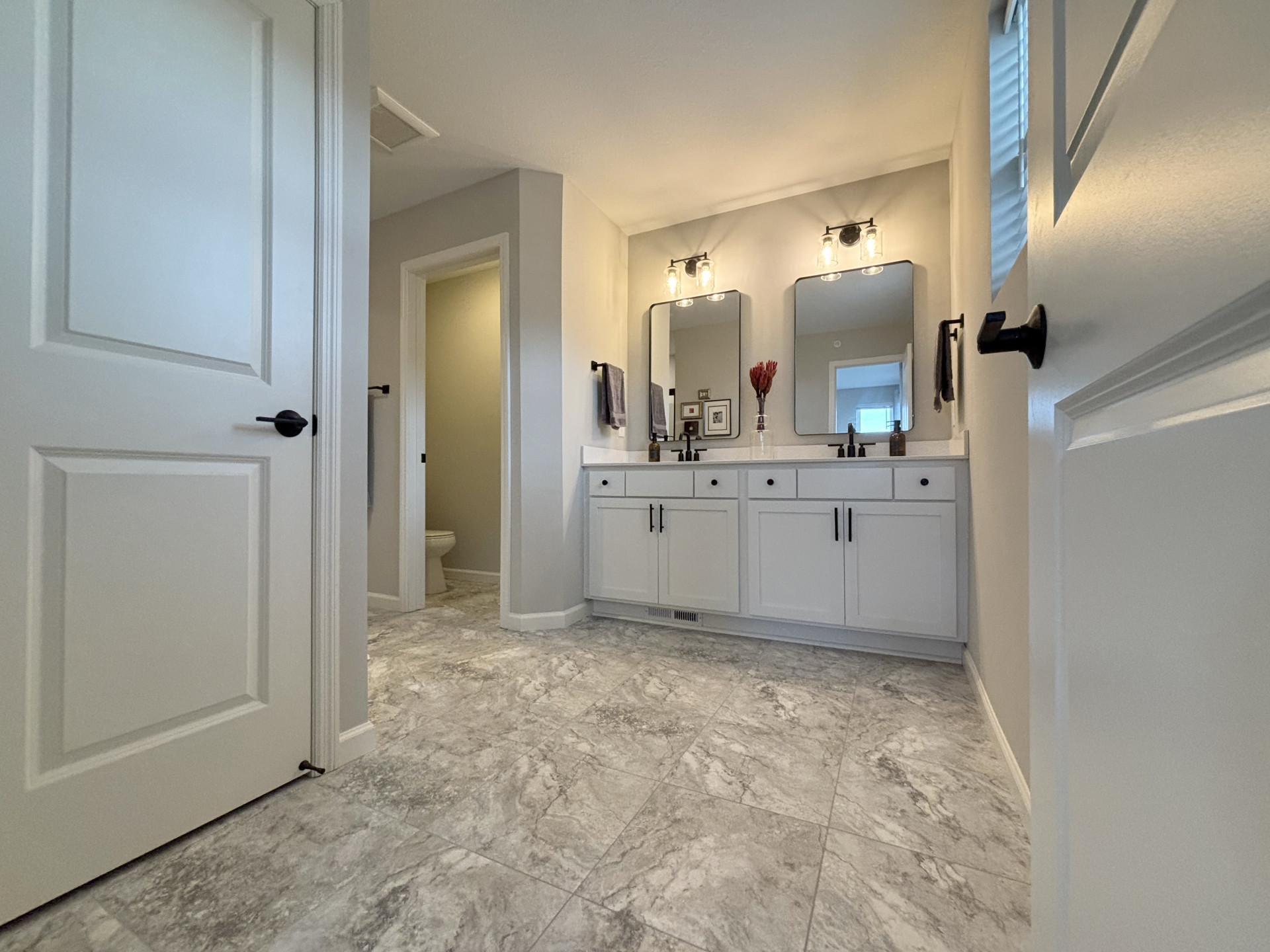 212 Junco Road N Property Photo 3