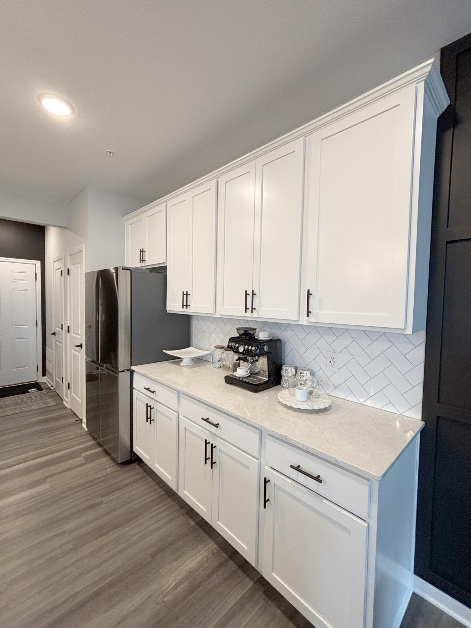 212 Junco Road N Property Photo 15