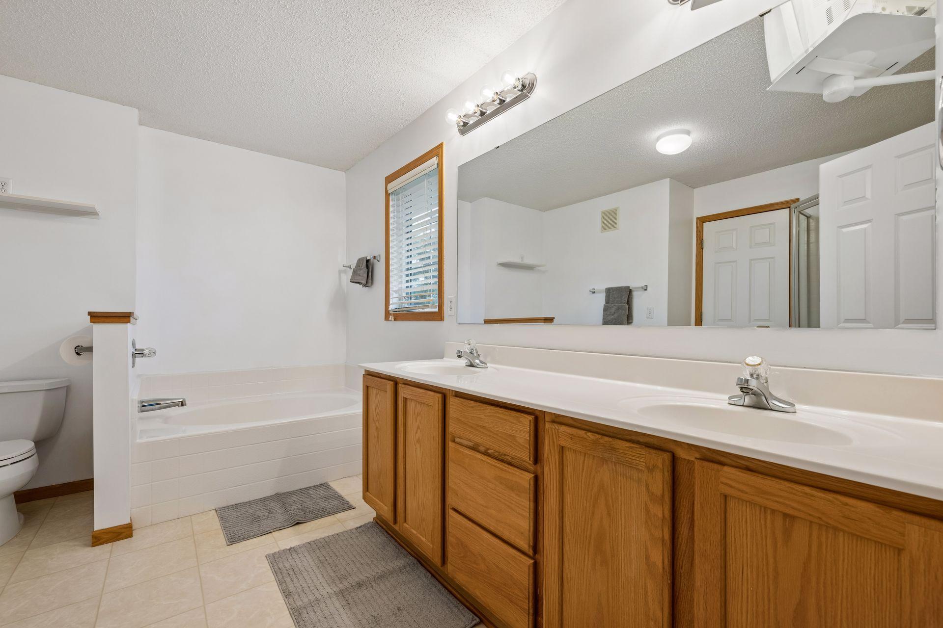 17210 49th Avenue N B Property Photo 28