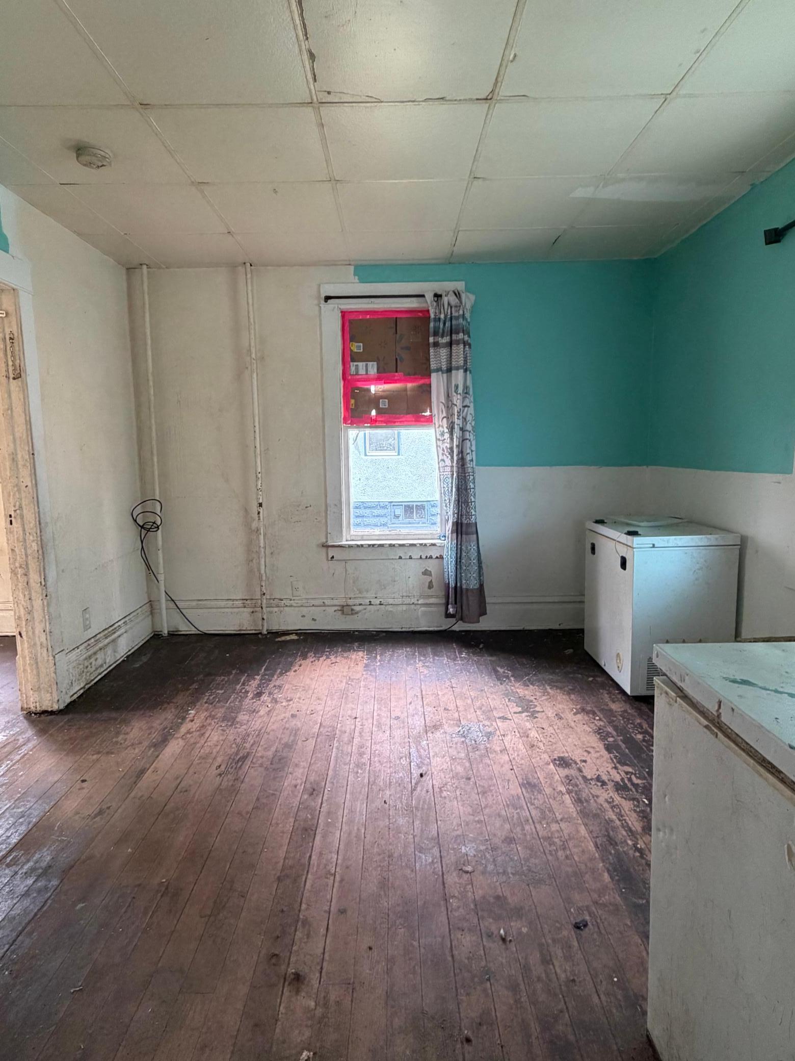 413 Budd Street Property Photo 4