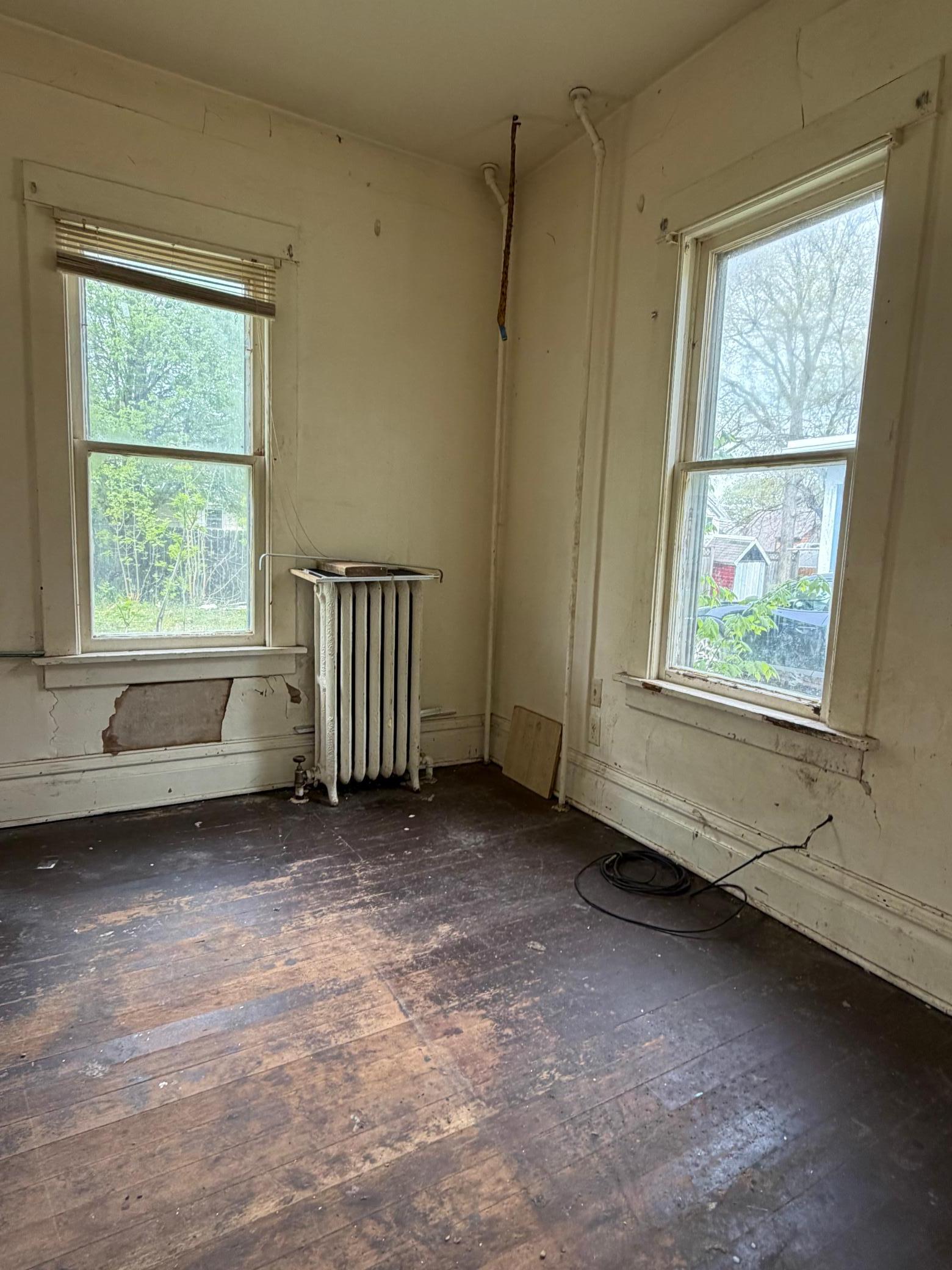 413 Budd Street Property Photo 5