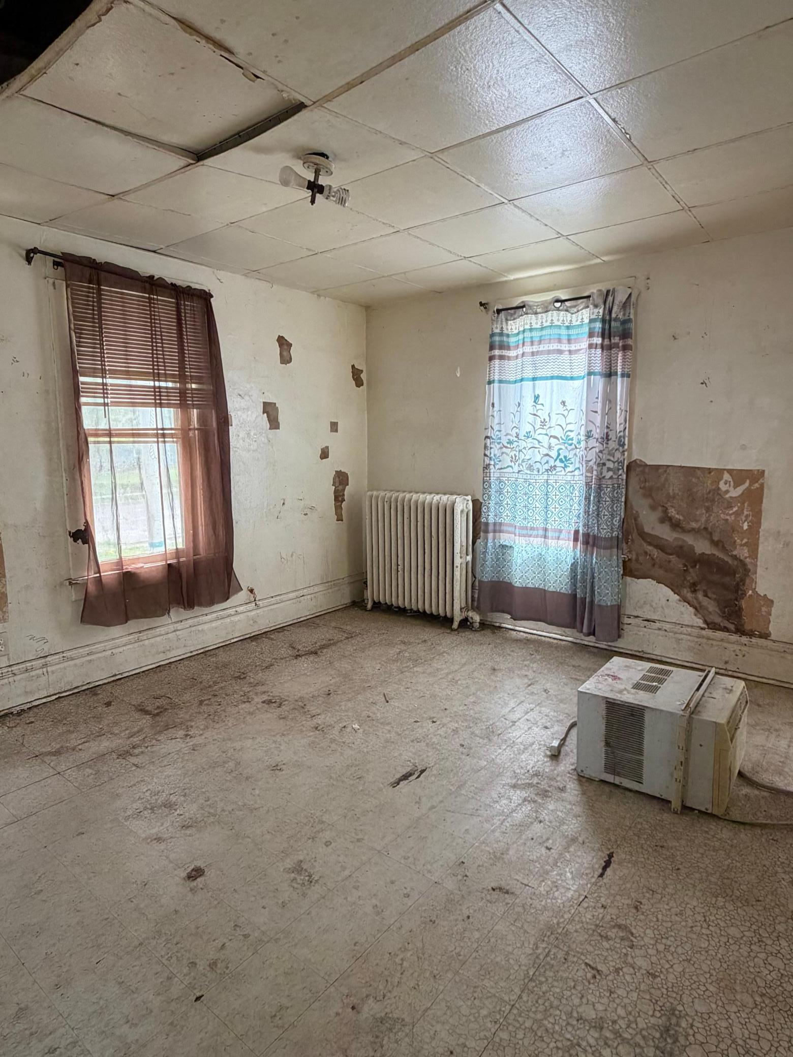 413 Budd Street Property Photo 7
