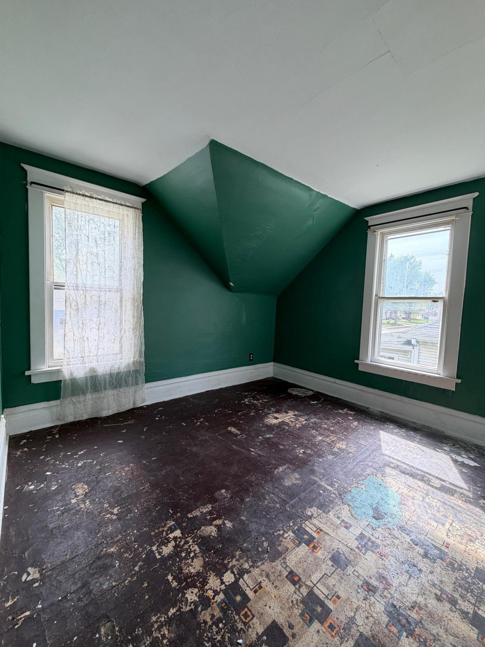 413 Budd Street Property Photo 16