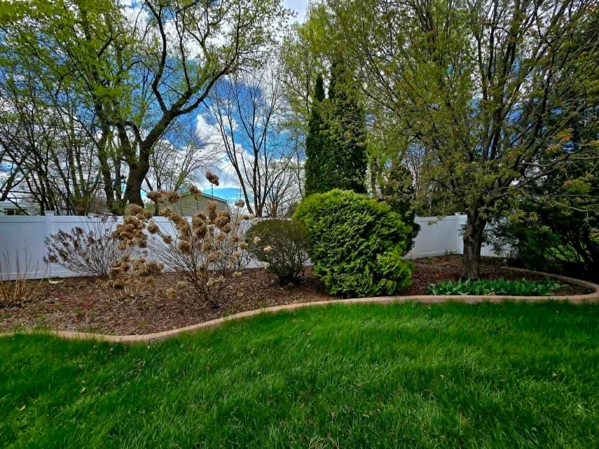 324 W 7th Street Property Photo 42