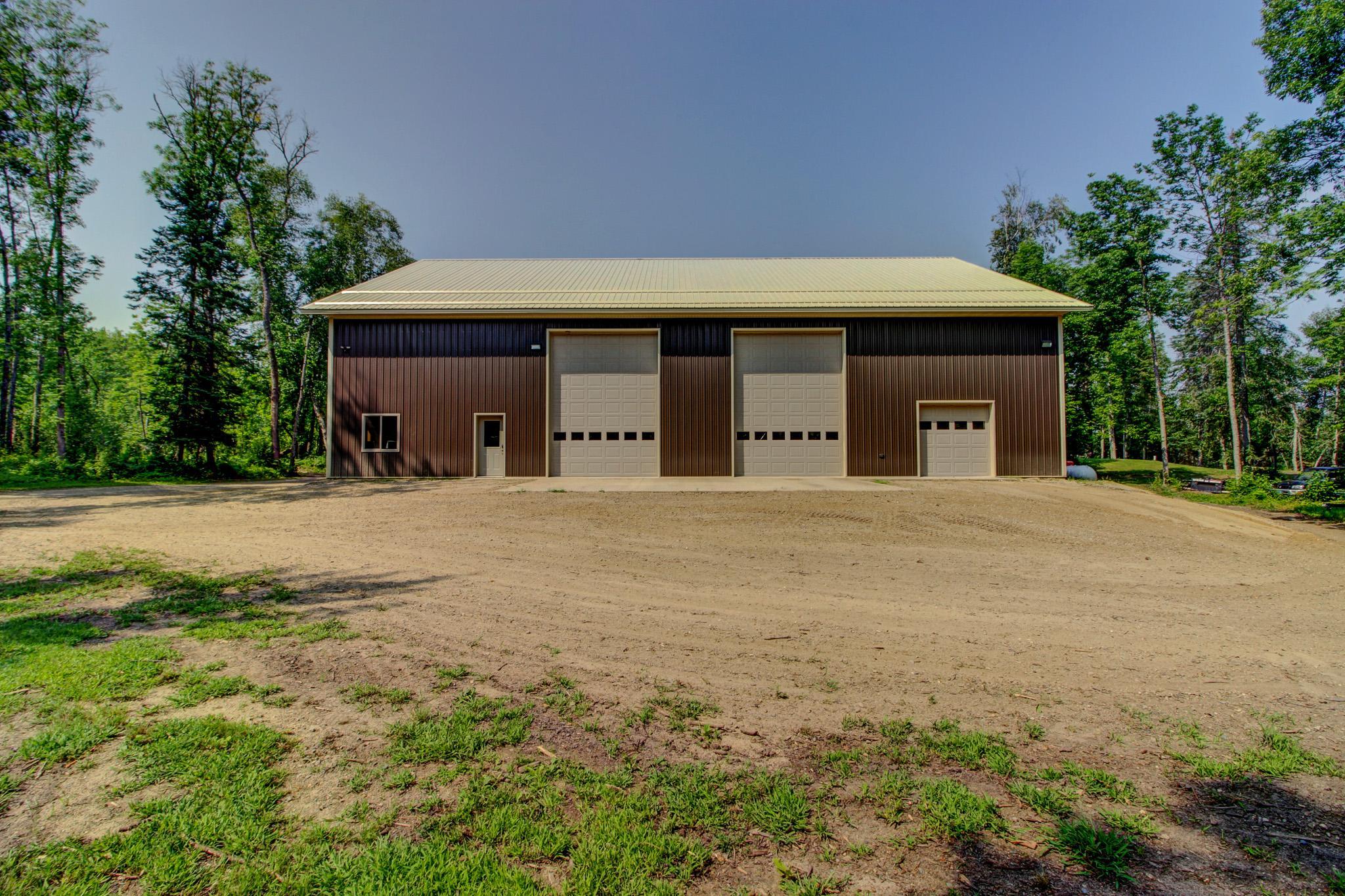 26089 Hammock Drive Property Photo 7