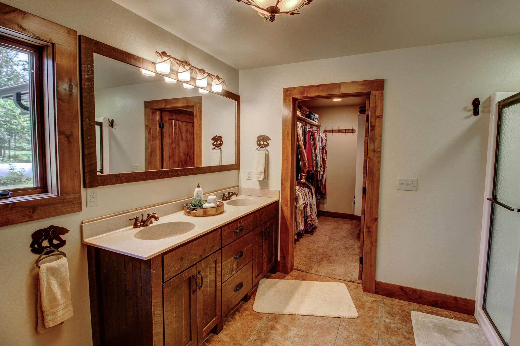 26089 Hammock Drive Property Photo 29