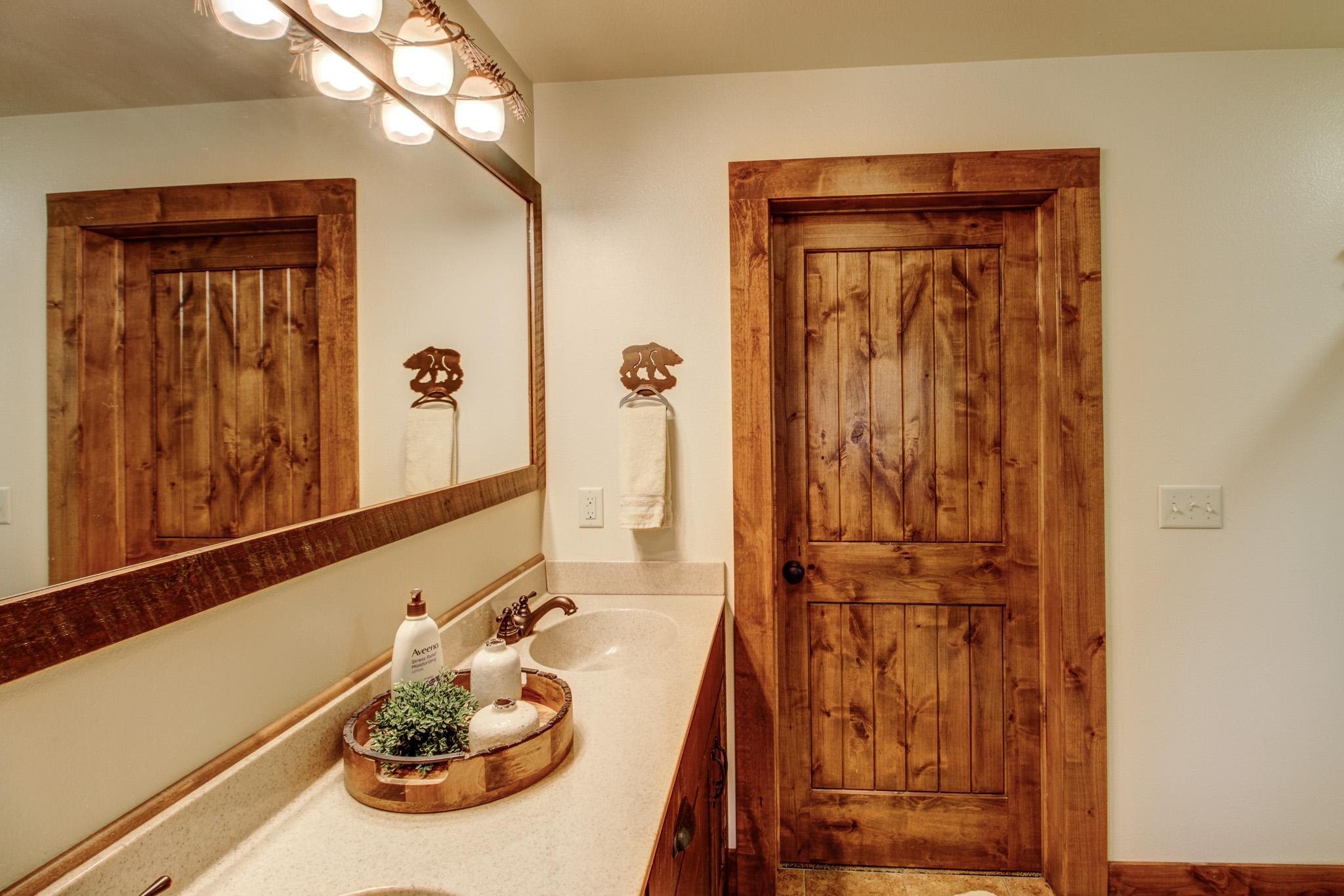 26089 Hammock Drive Property Photo 32