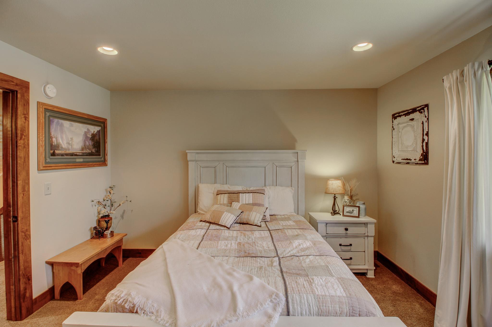 26089 Hammock Drive Property Photo 47