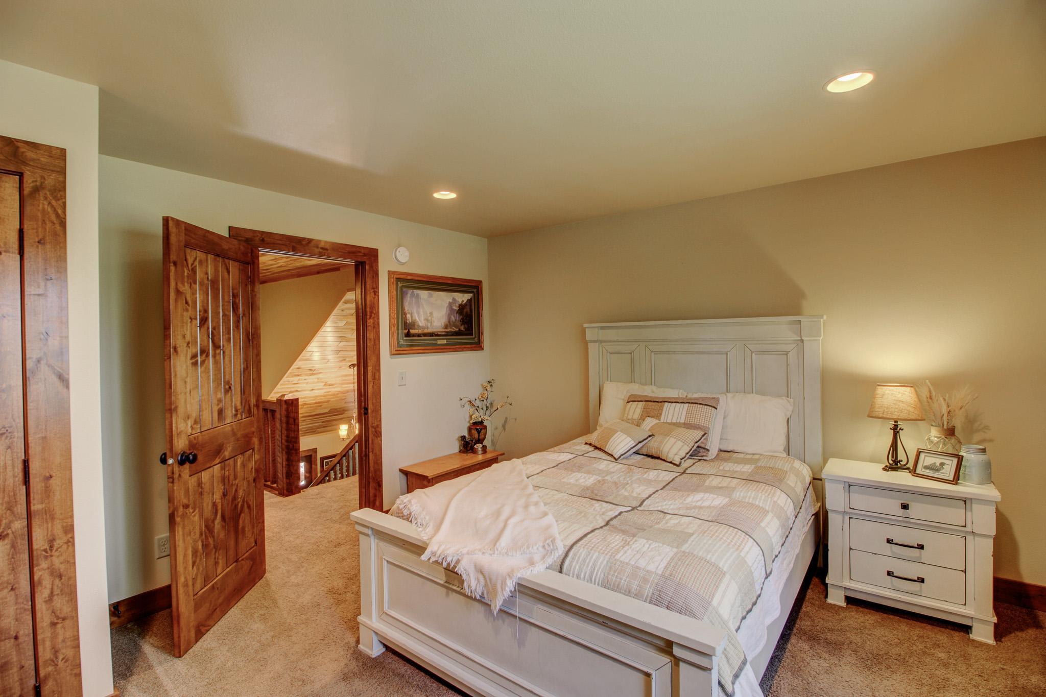 26089 Hammock Drive Property Photo 48