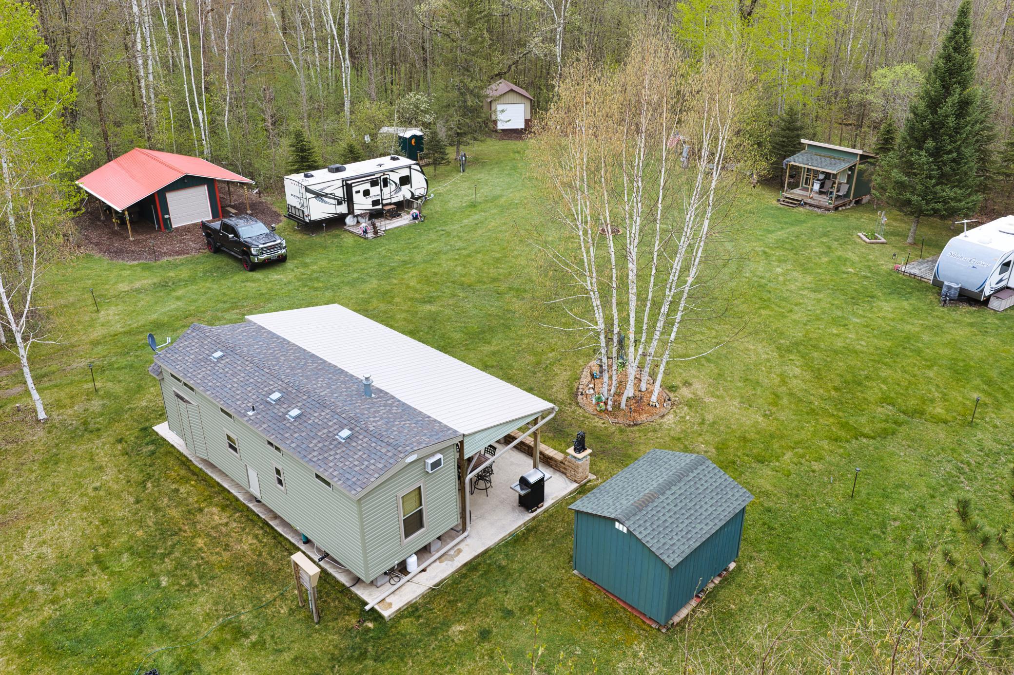 48439 290th Place Property Photo 8