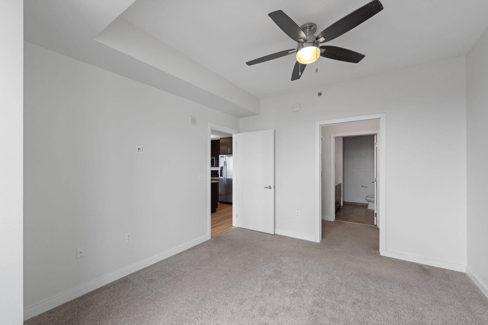 929 Portland Avenue 2103 Property Photo 15