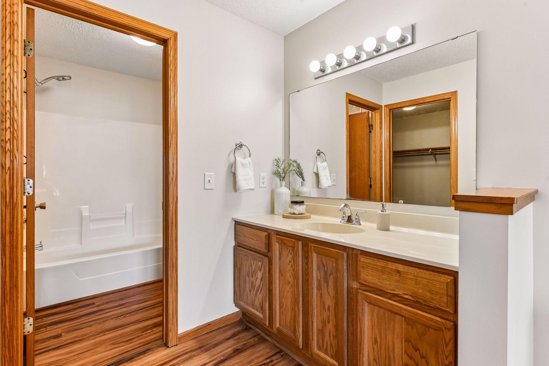 1014 Heldt Street Property Photo 25