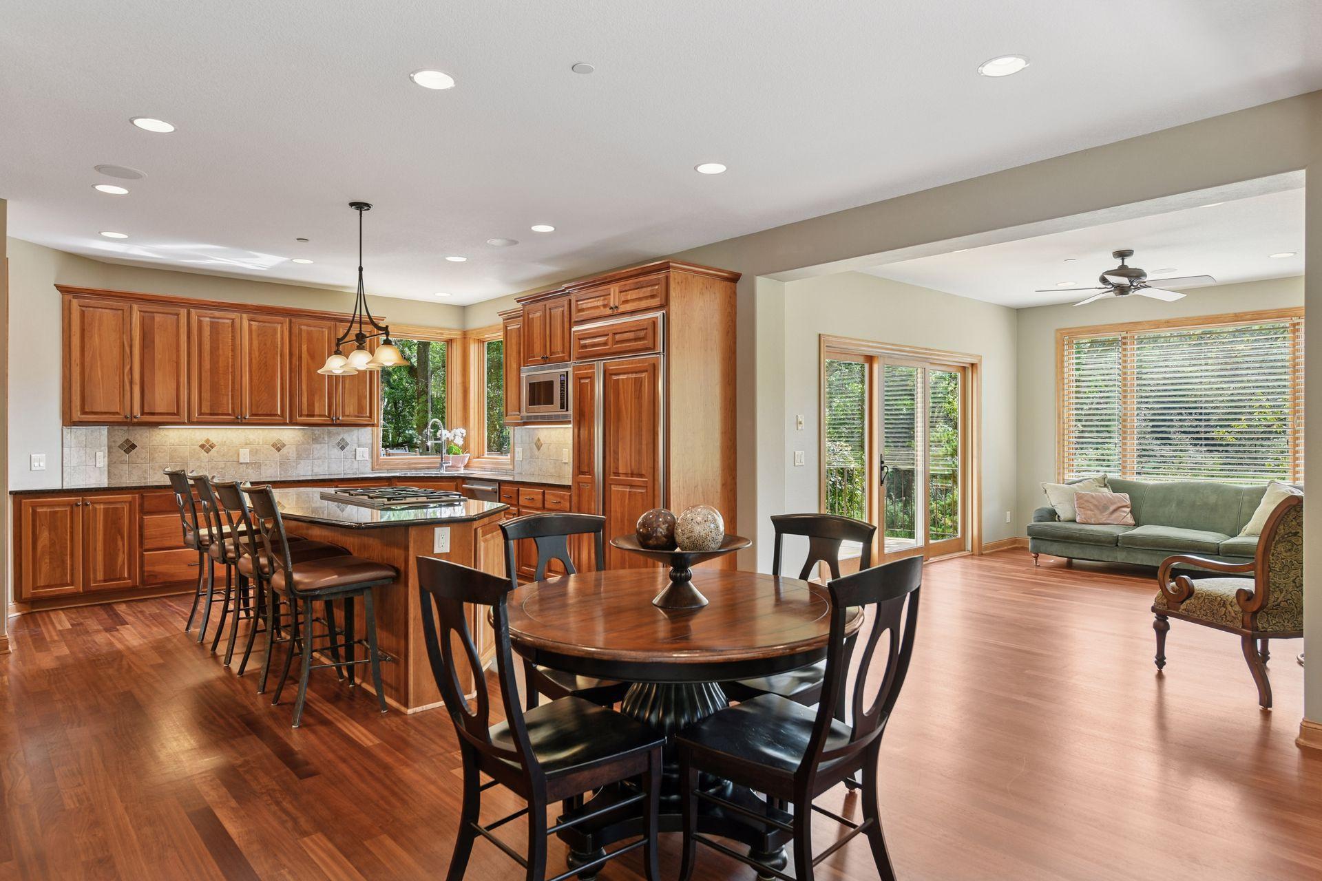 6065 Apple Road Property Photo 35