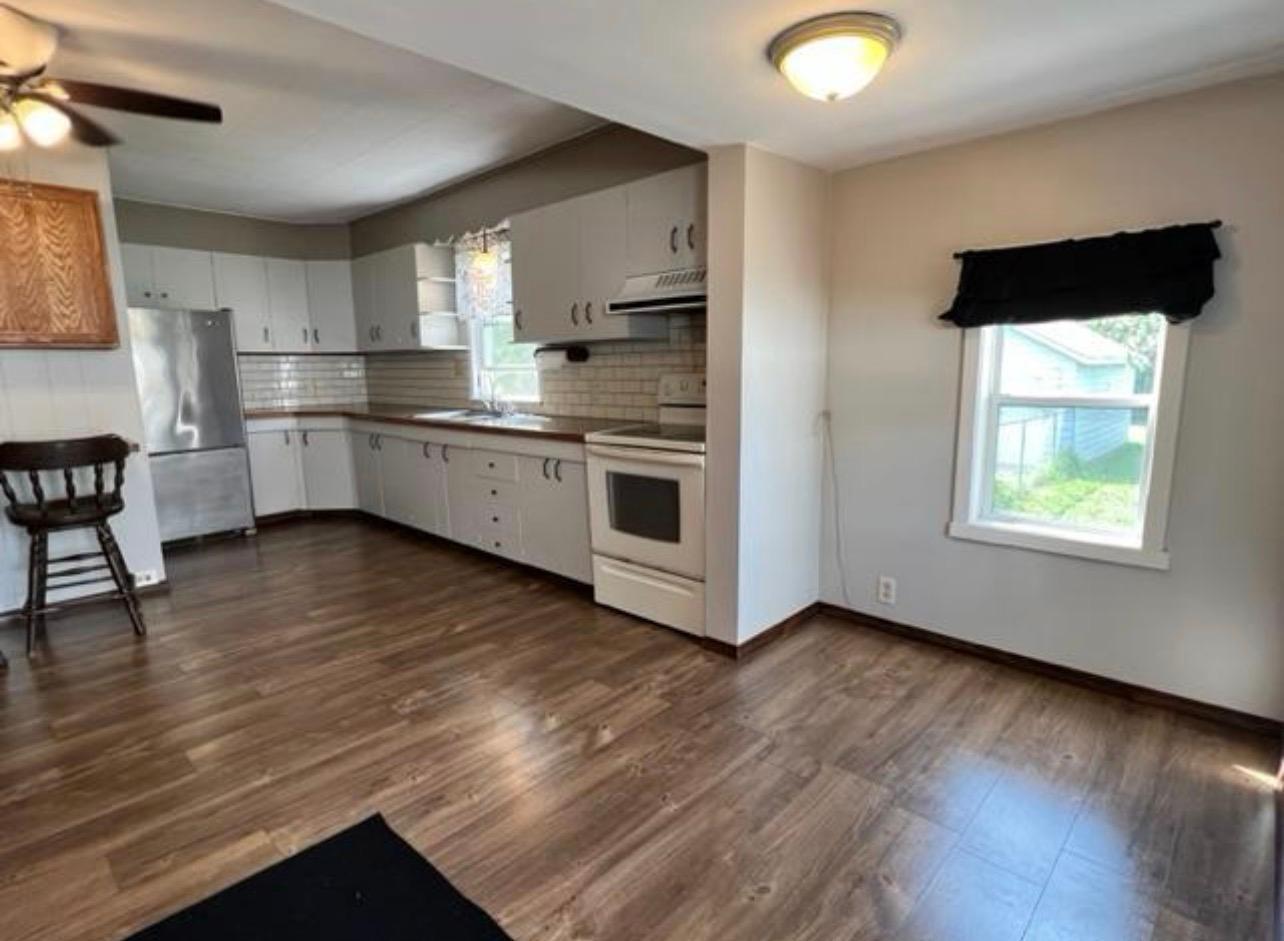 317 Minnesota Avenue E Property Photo 10