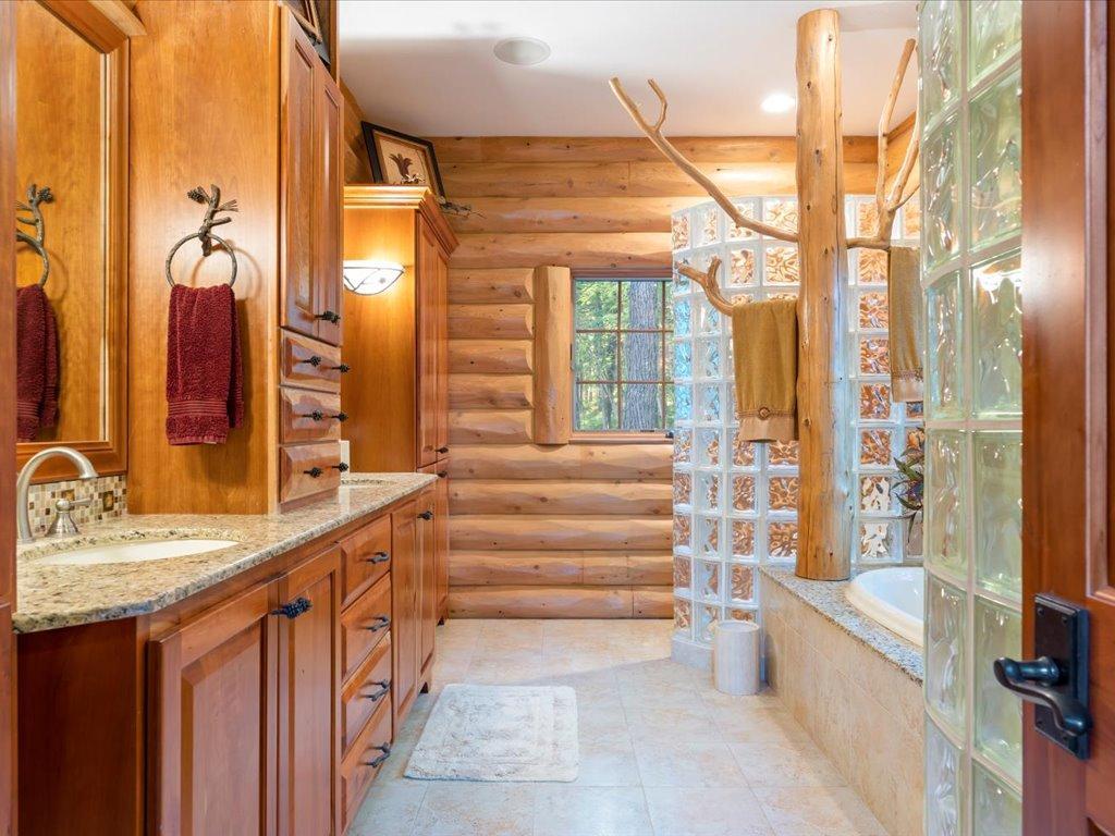3912 E Del Ray Trail Ne Property Photo 105