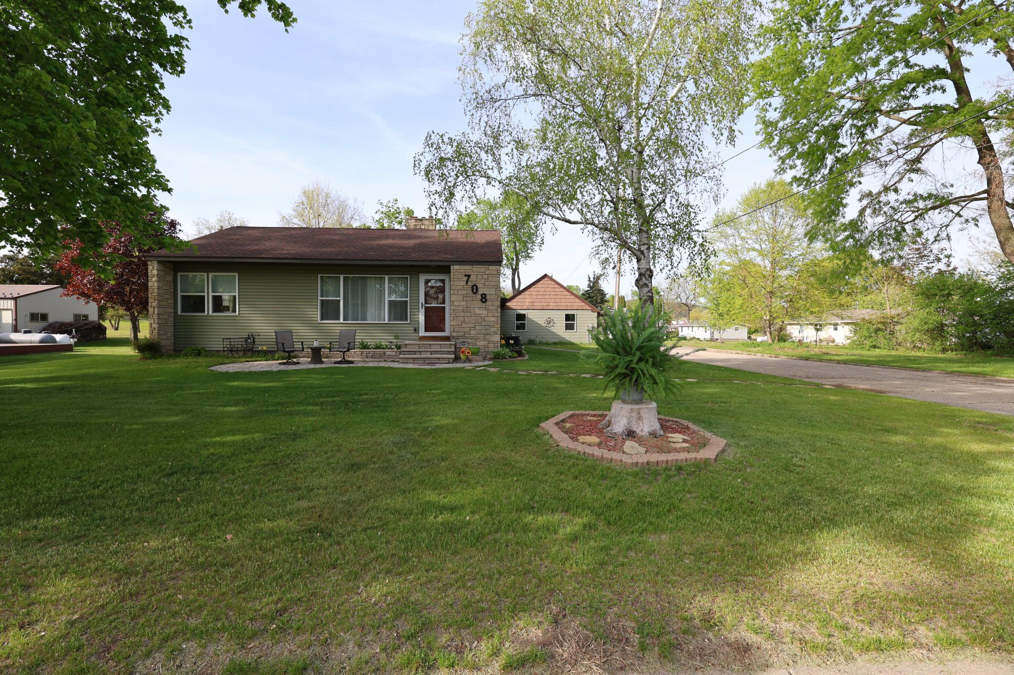 708 3rd Street Property Photo 1