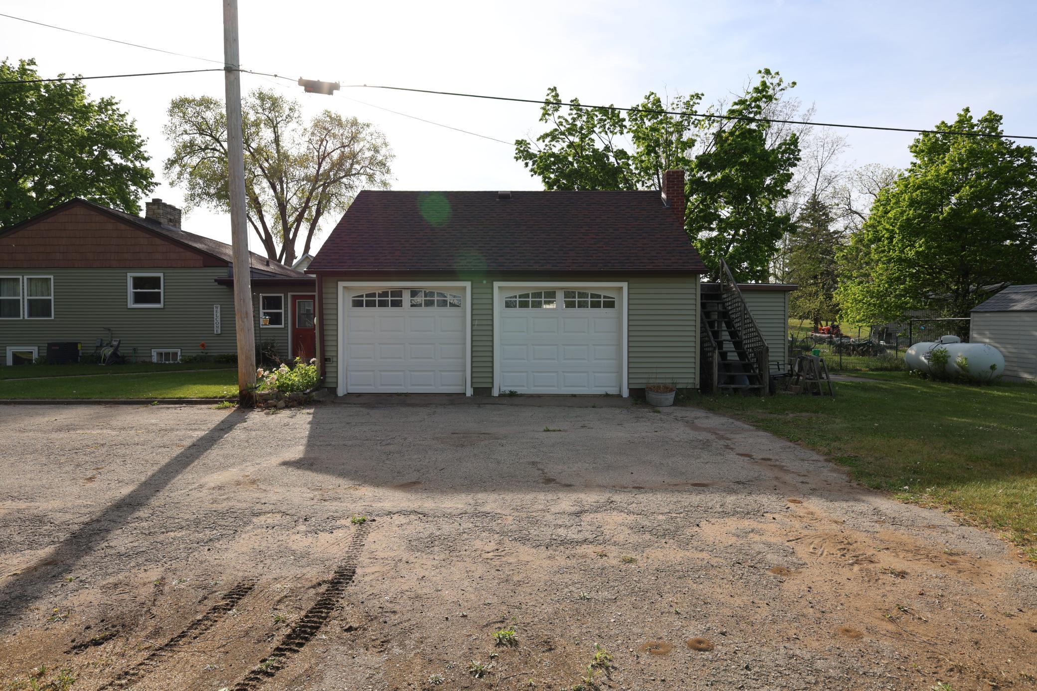 708 3rd Street Property Photo 11