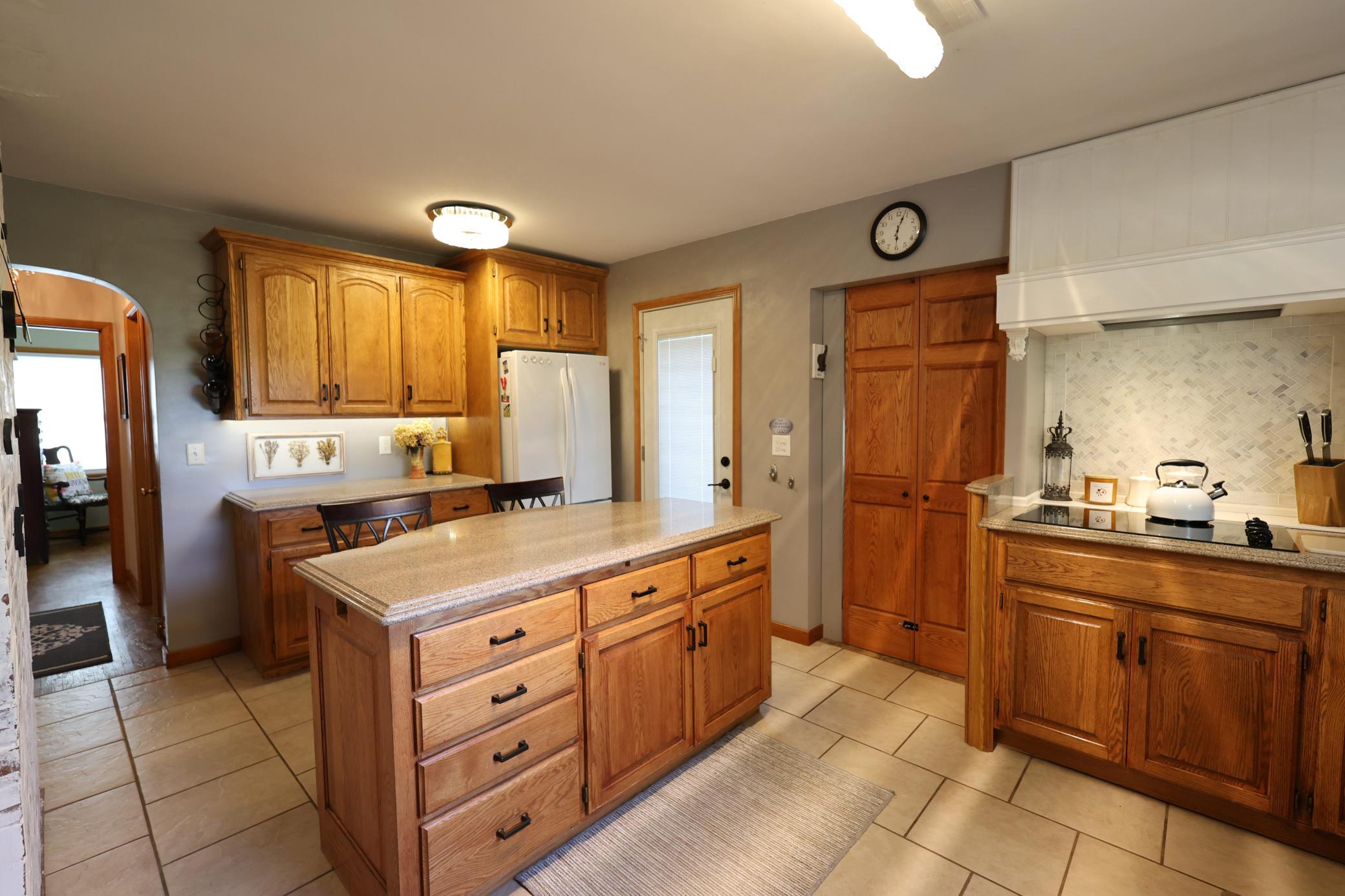 708 3rd Street Property Photo 19