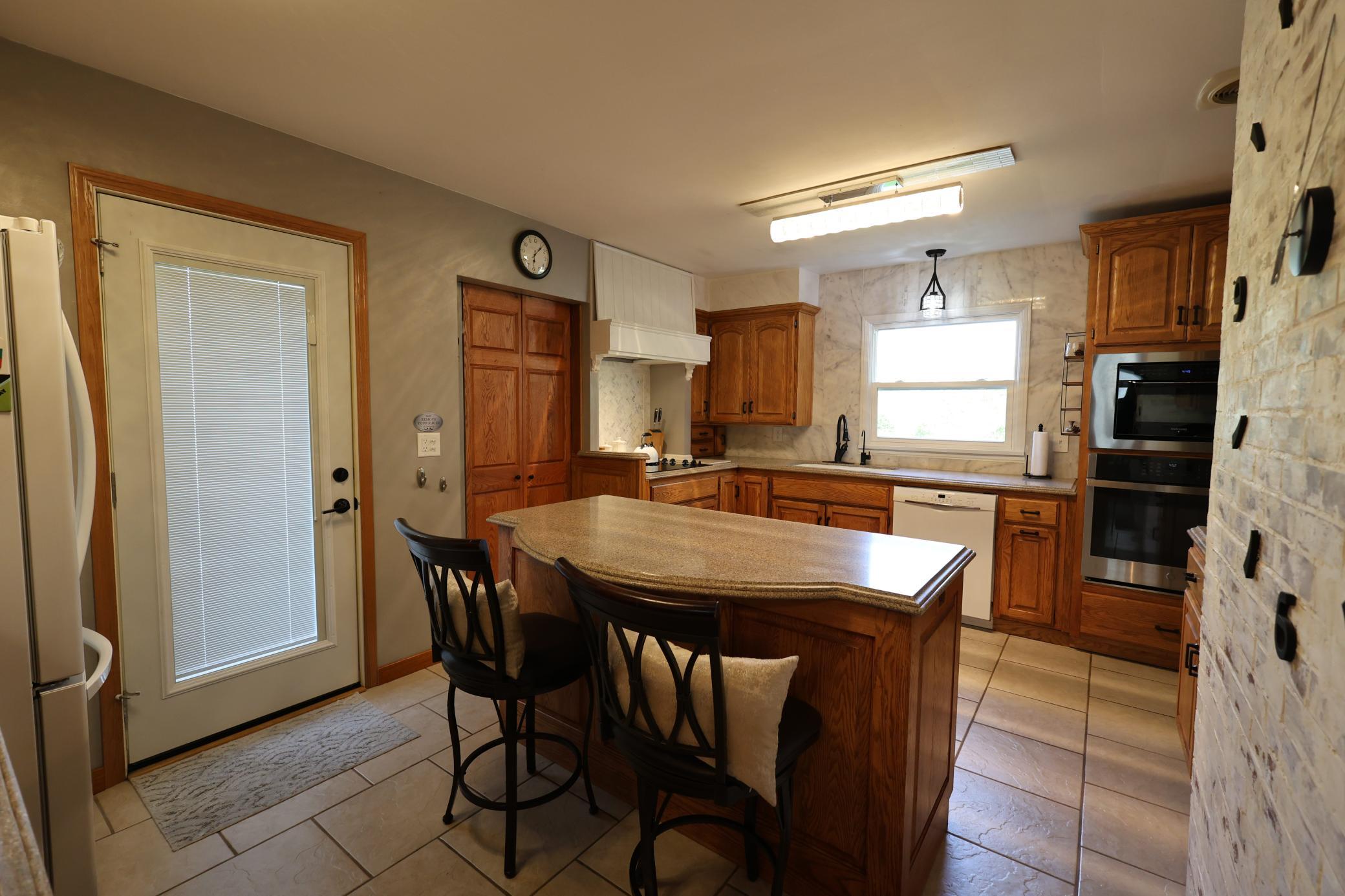 708 3rd Street Property Photo 20