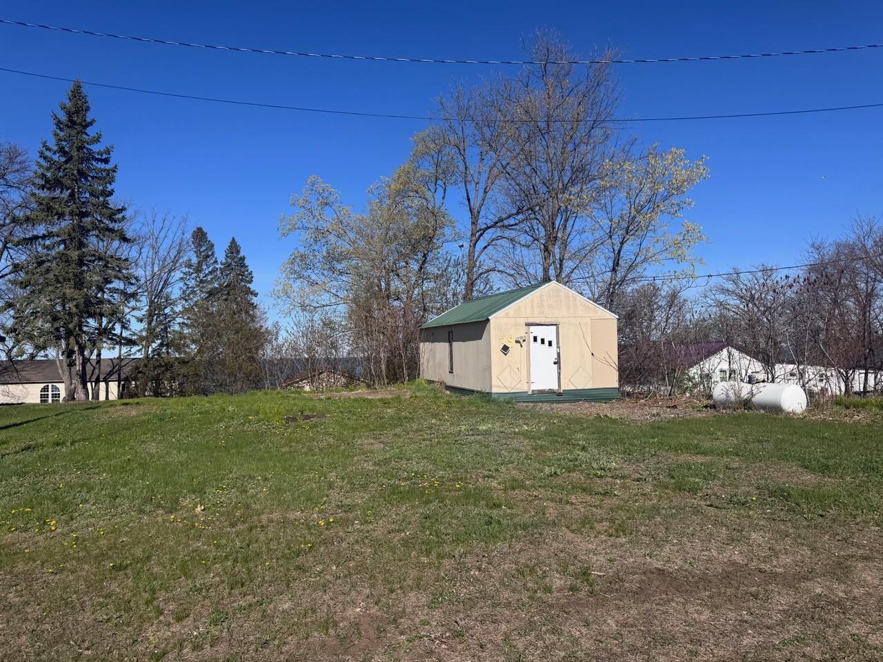 57556 Xerxes Road Property Photo 2