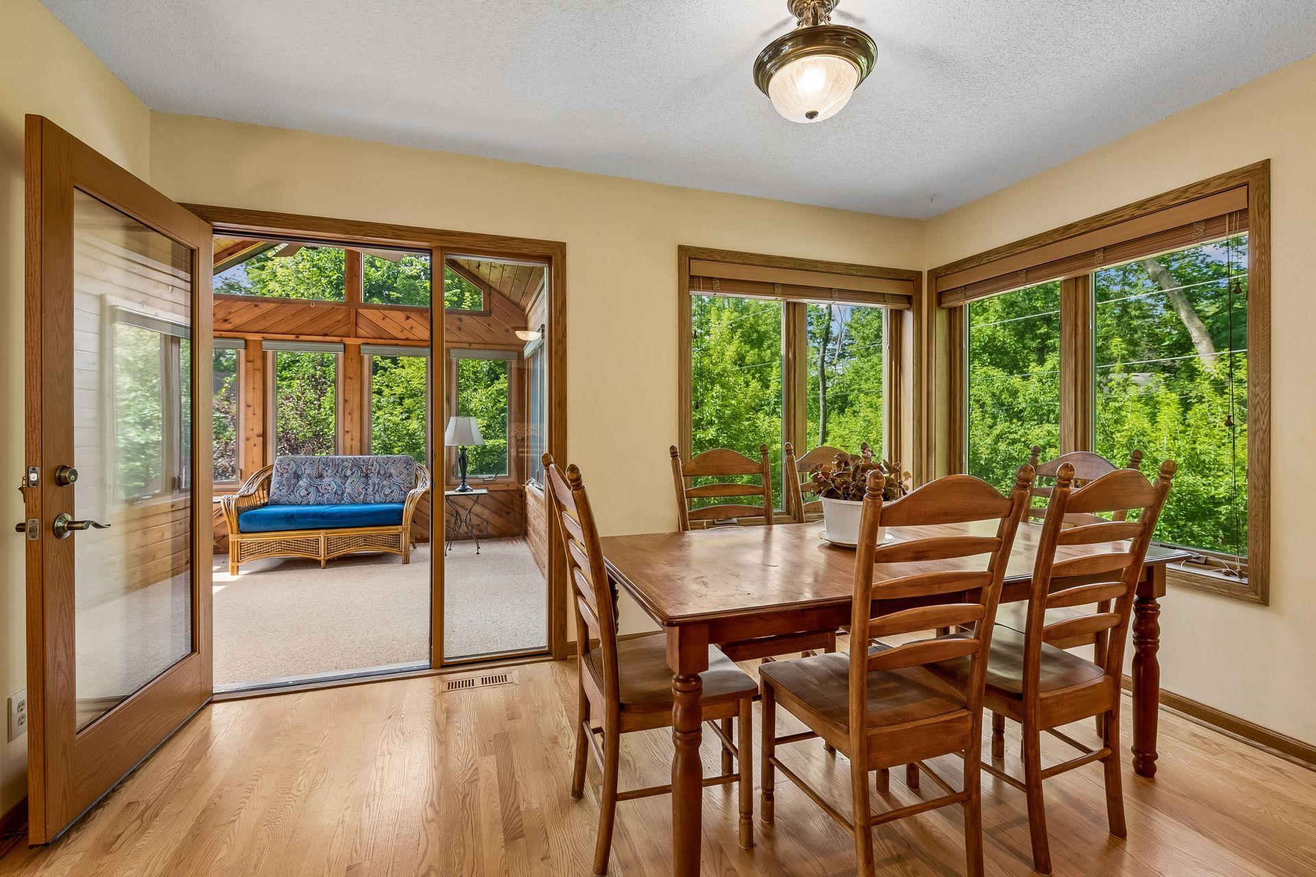 10416 Briar Circle Property Photo 12
