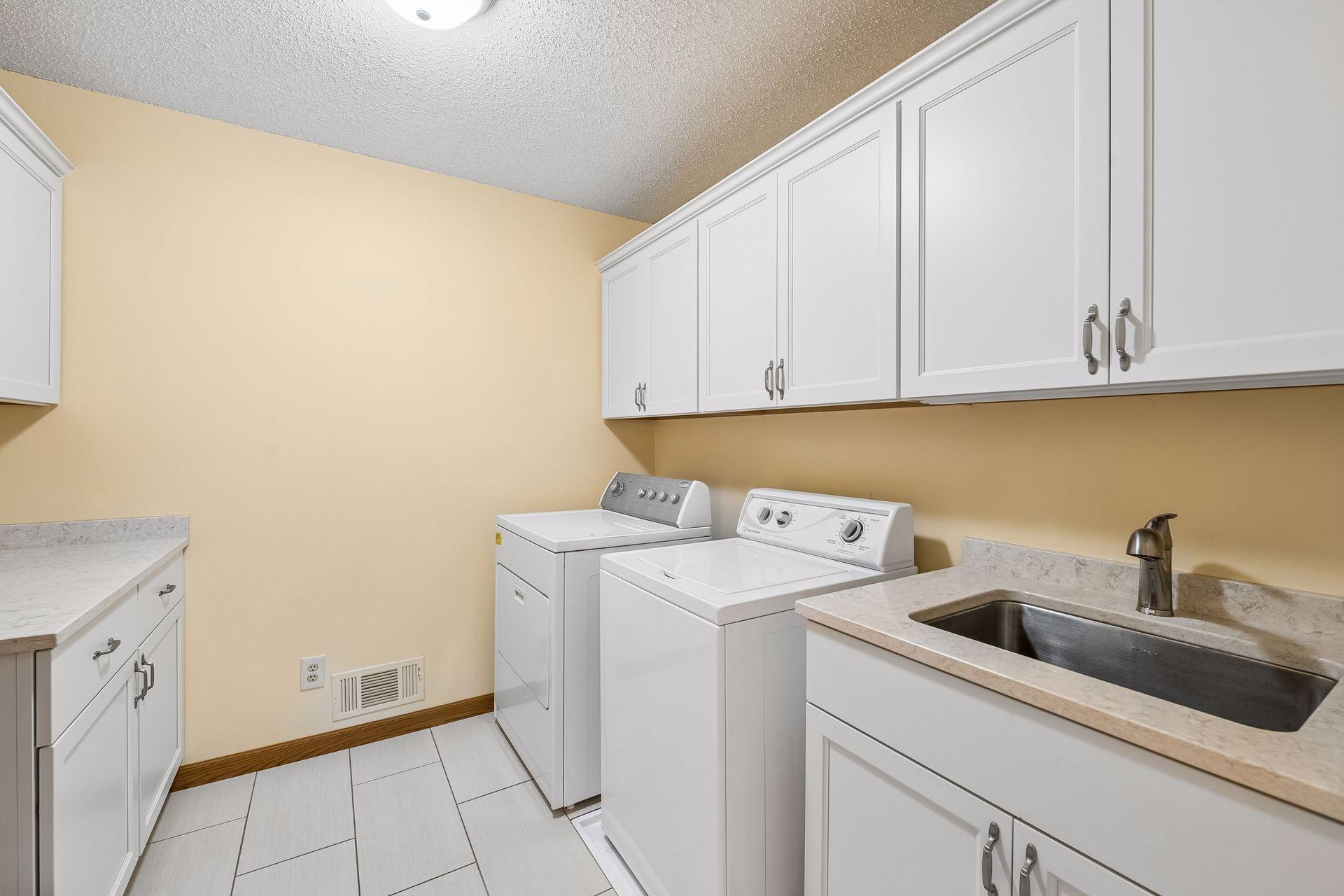 10416 Briar Circle Property Photo 16
