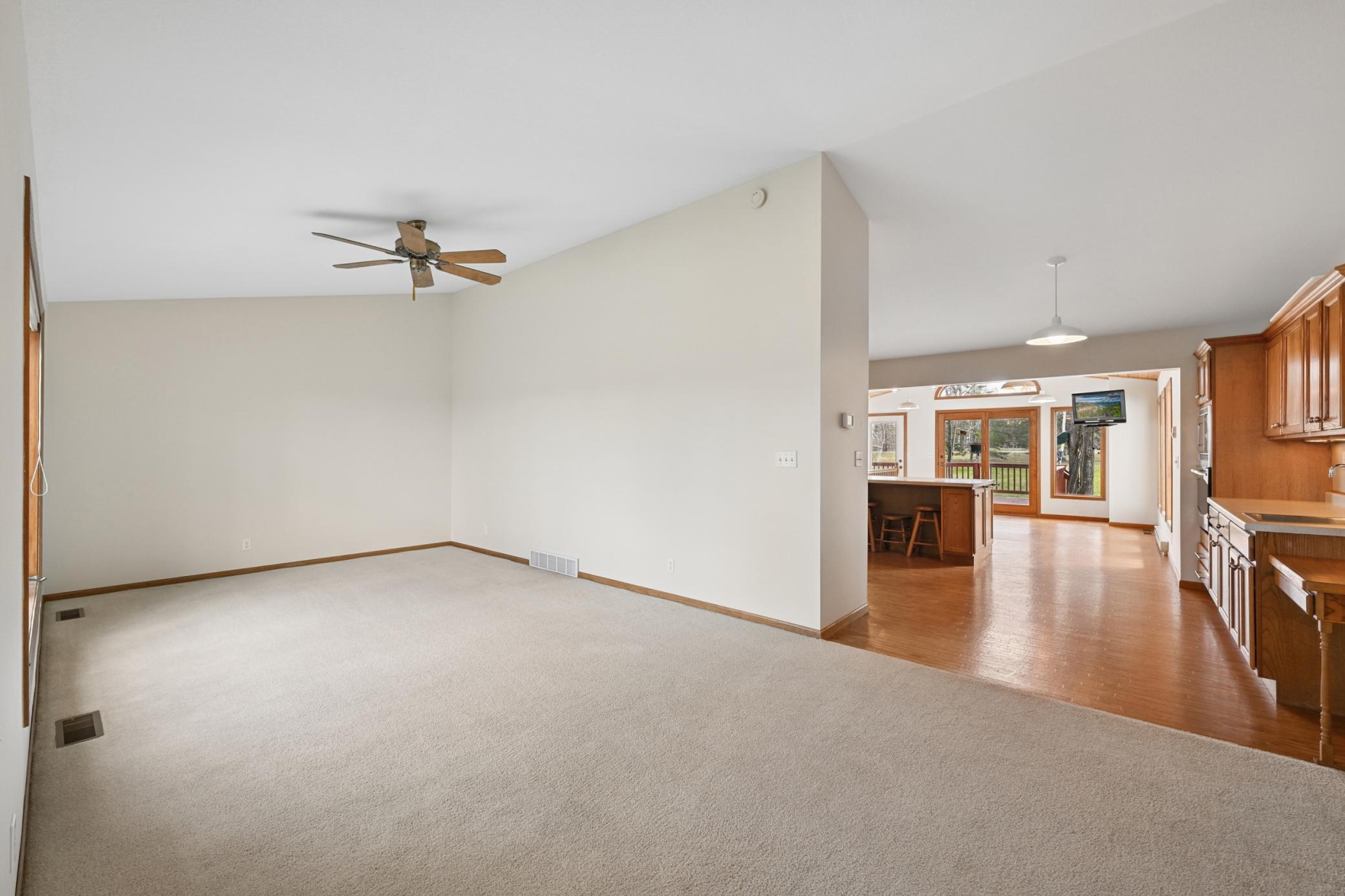 2120 Grotte Avenue Ne Property Photo 7