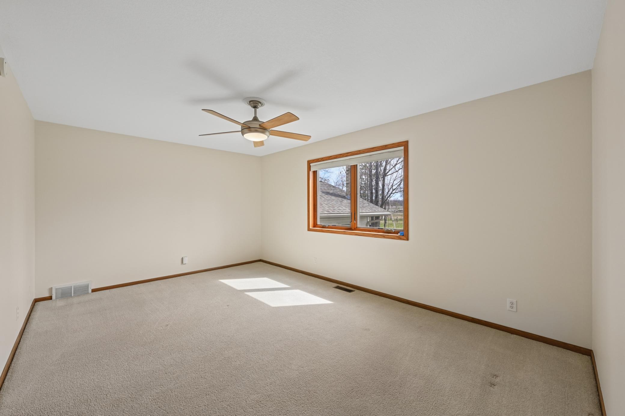 2120 Grotte Avenue Ne Property Photo 20