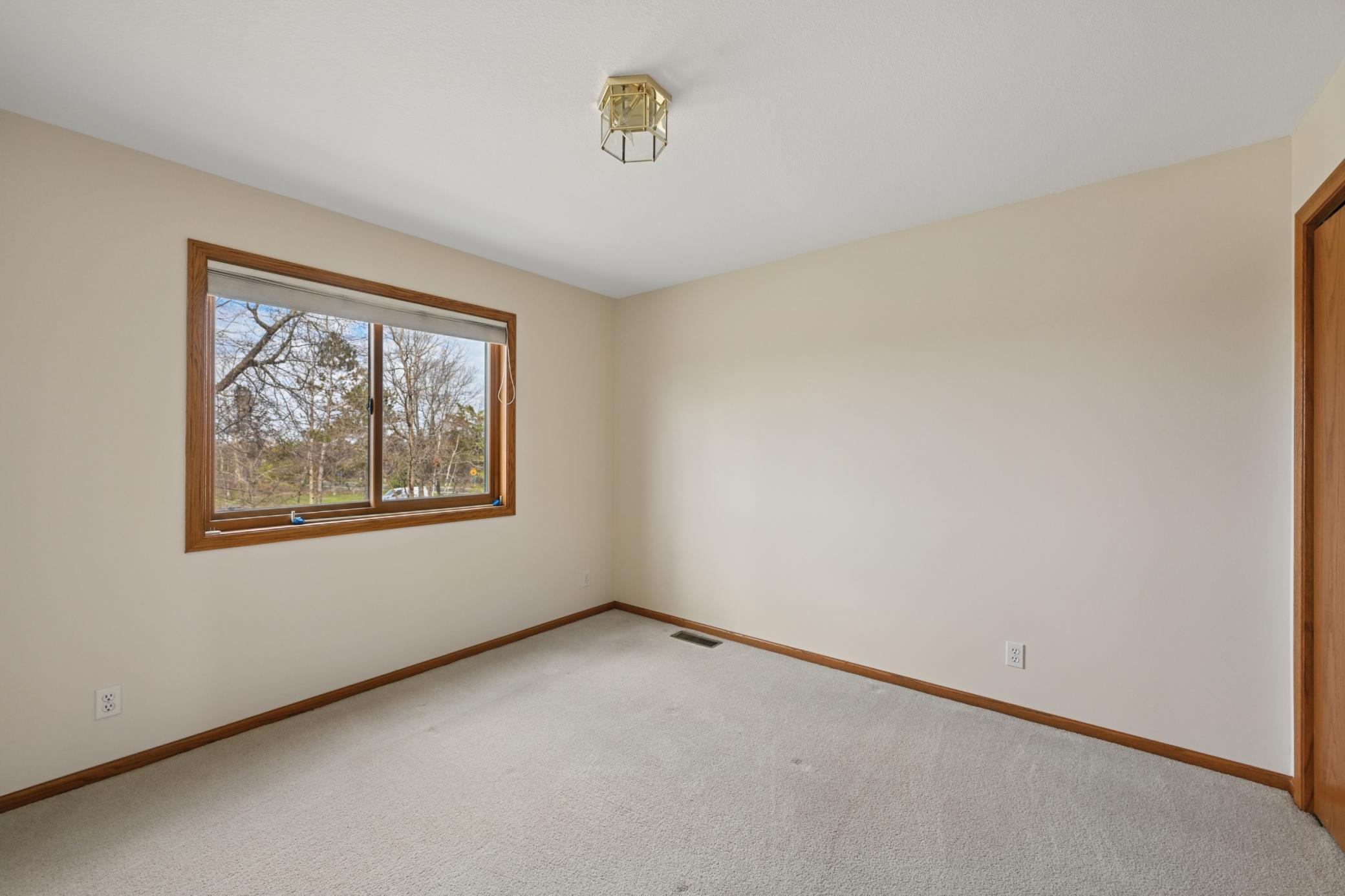 2120 Grotte Avenue Ne Property Photo 25