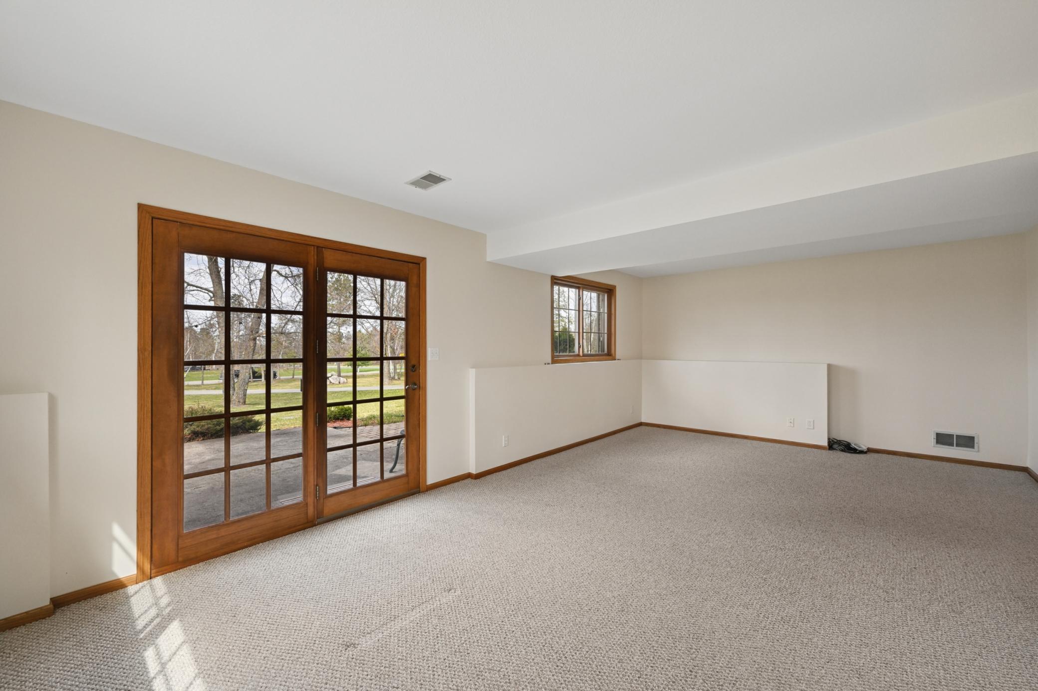2120 Grotte Avenue Ne Property Photo 30