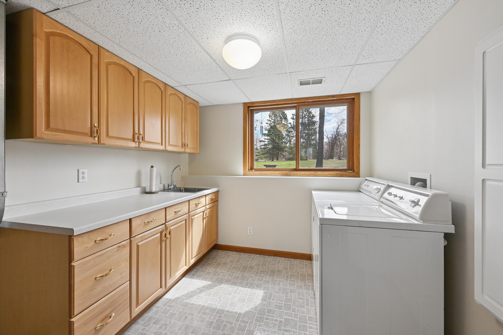2120 Grotte Avenue Ne Property Photo 32