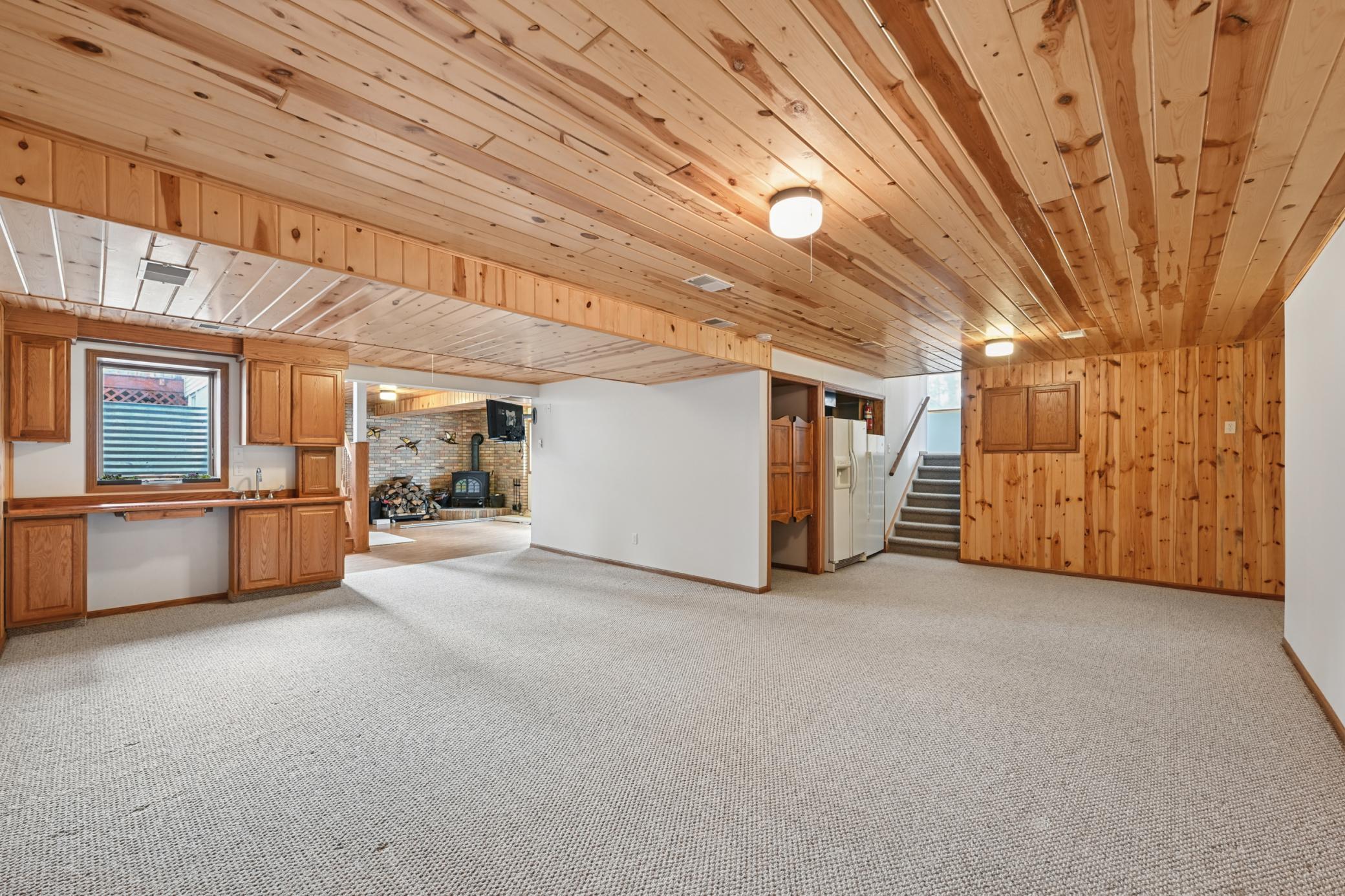 2120 Grotte Avenue Ne Property Photo 35