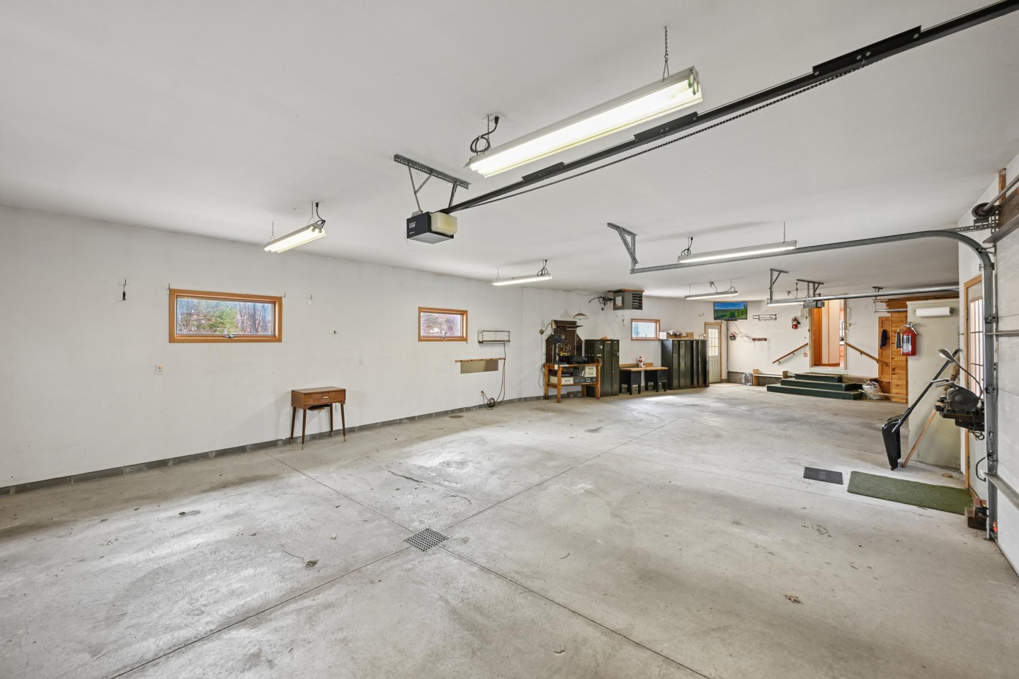 2120 Grotte Avenue Ne Property Photo 42