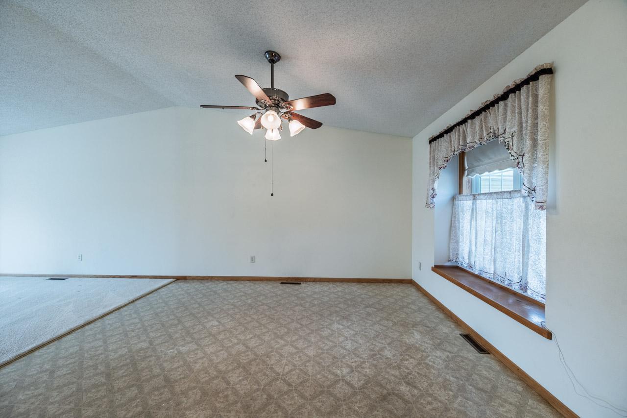 2506 21st Avenue E Property Photo 7