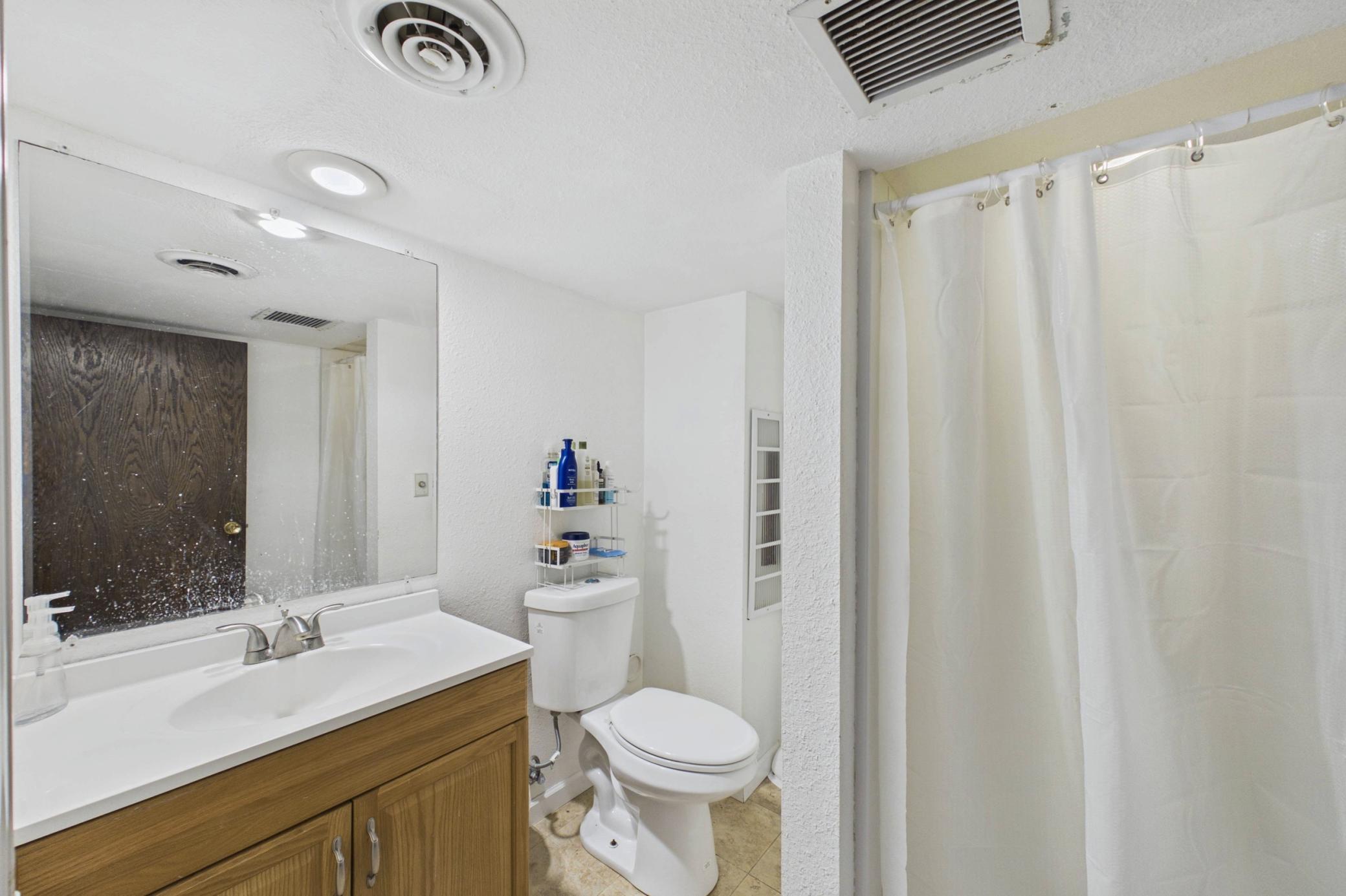 6924 Drew Avenue N Property Photo 19