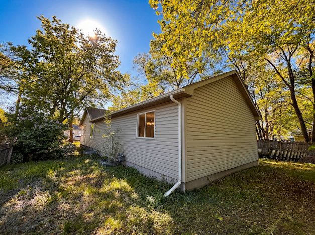 5259 Knox Avenue N Property Photo 6