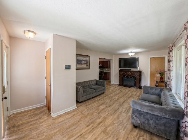 5259 Knox Avenue N Property Photo 11