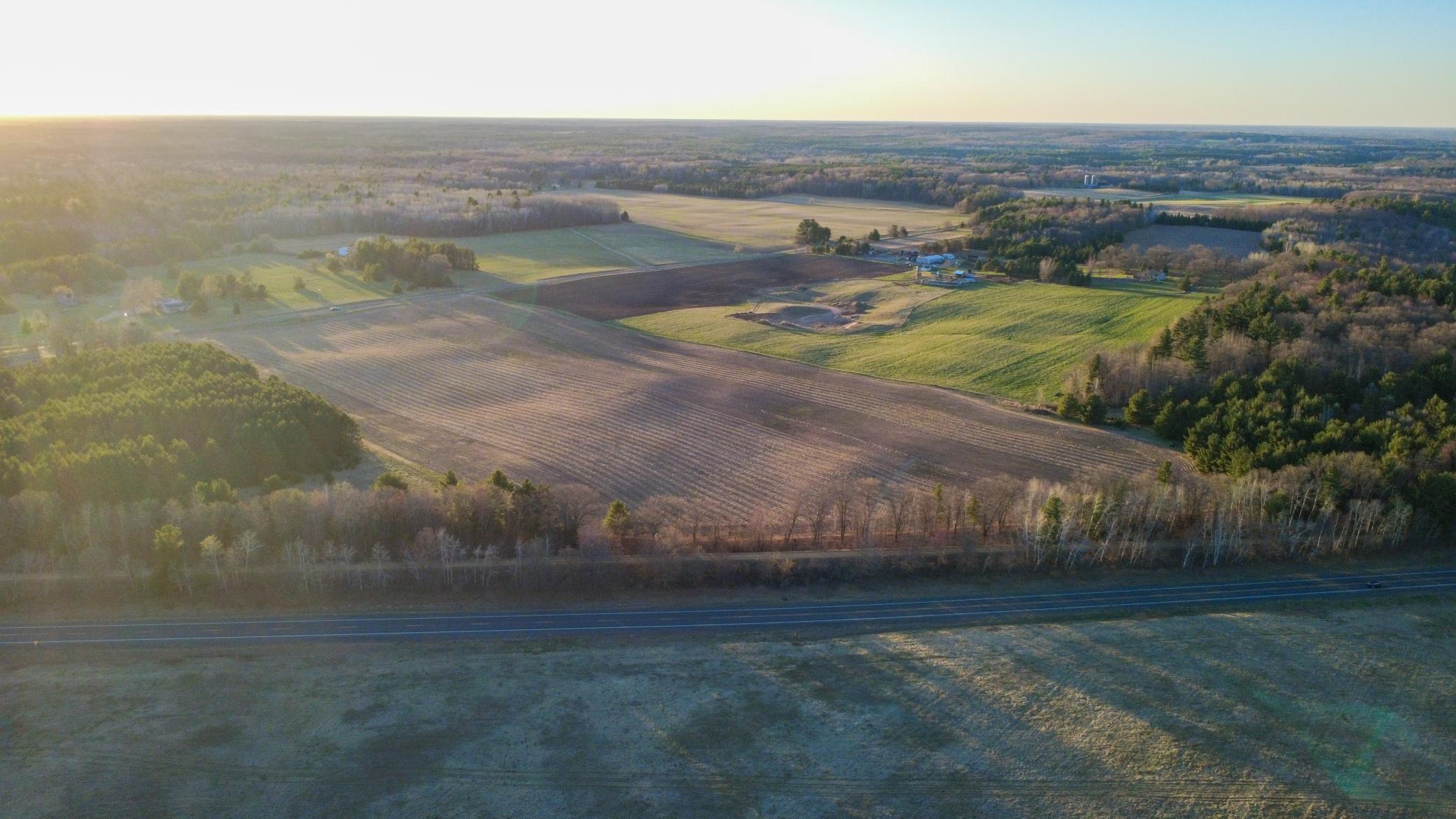 Lot 2 115th Property Photo 6