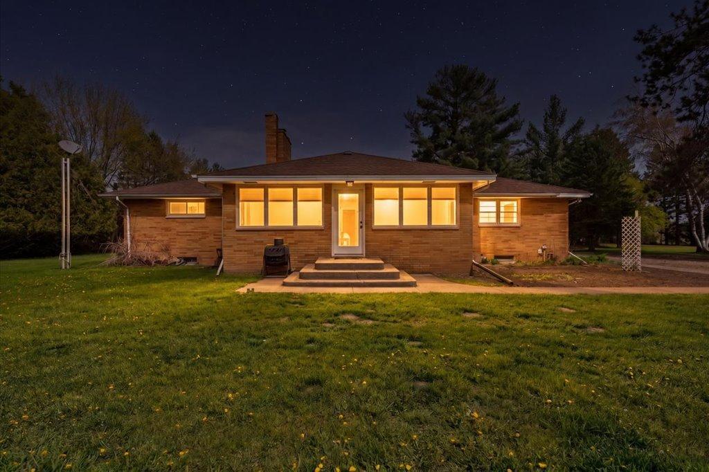 35727 Quest Road Property Photo 5