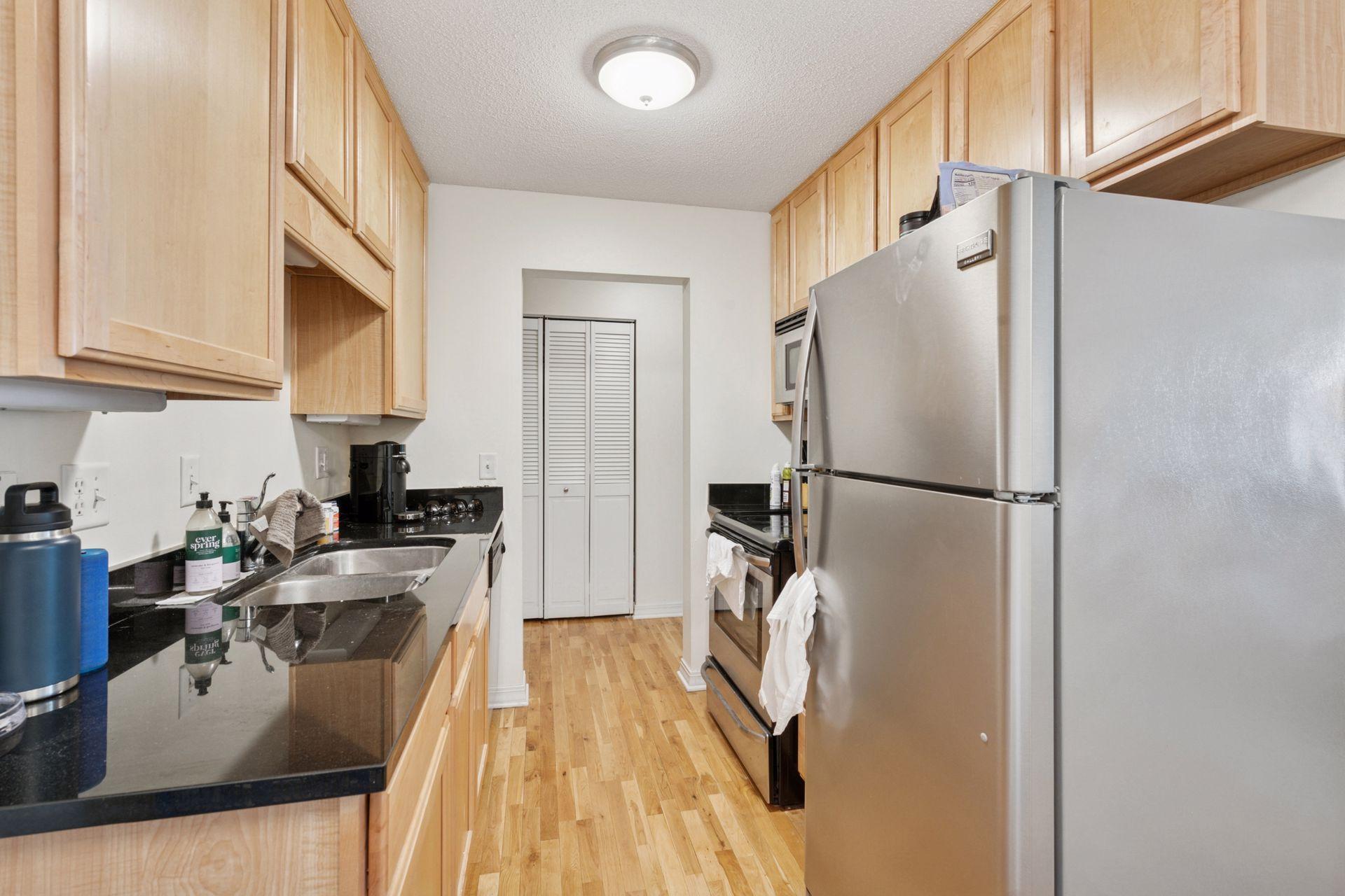 3150 Excelsior Boulevard 207 Property Photo 4