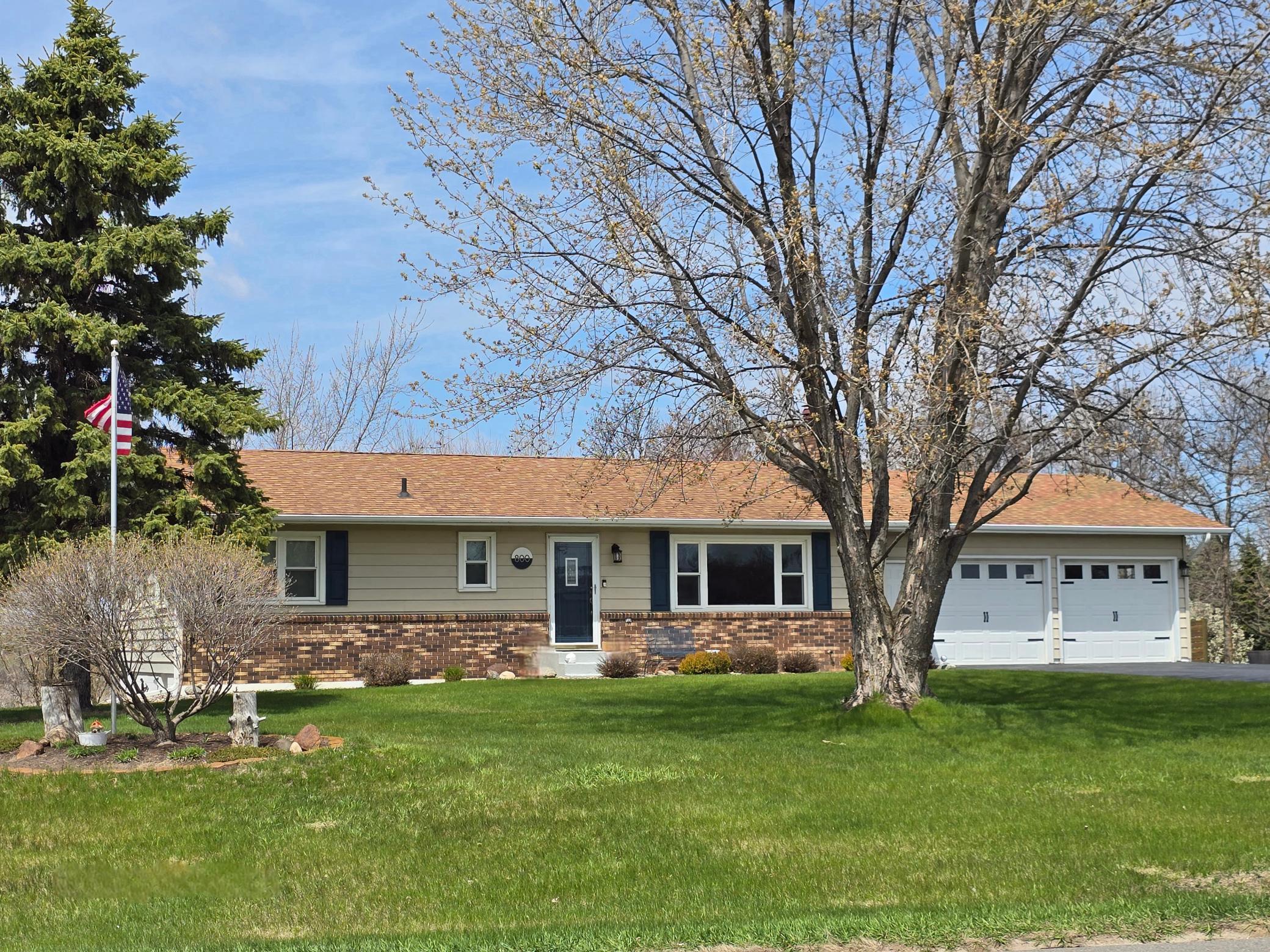 800 Willow Springs Road Property Photo 2