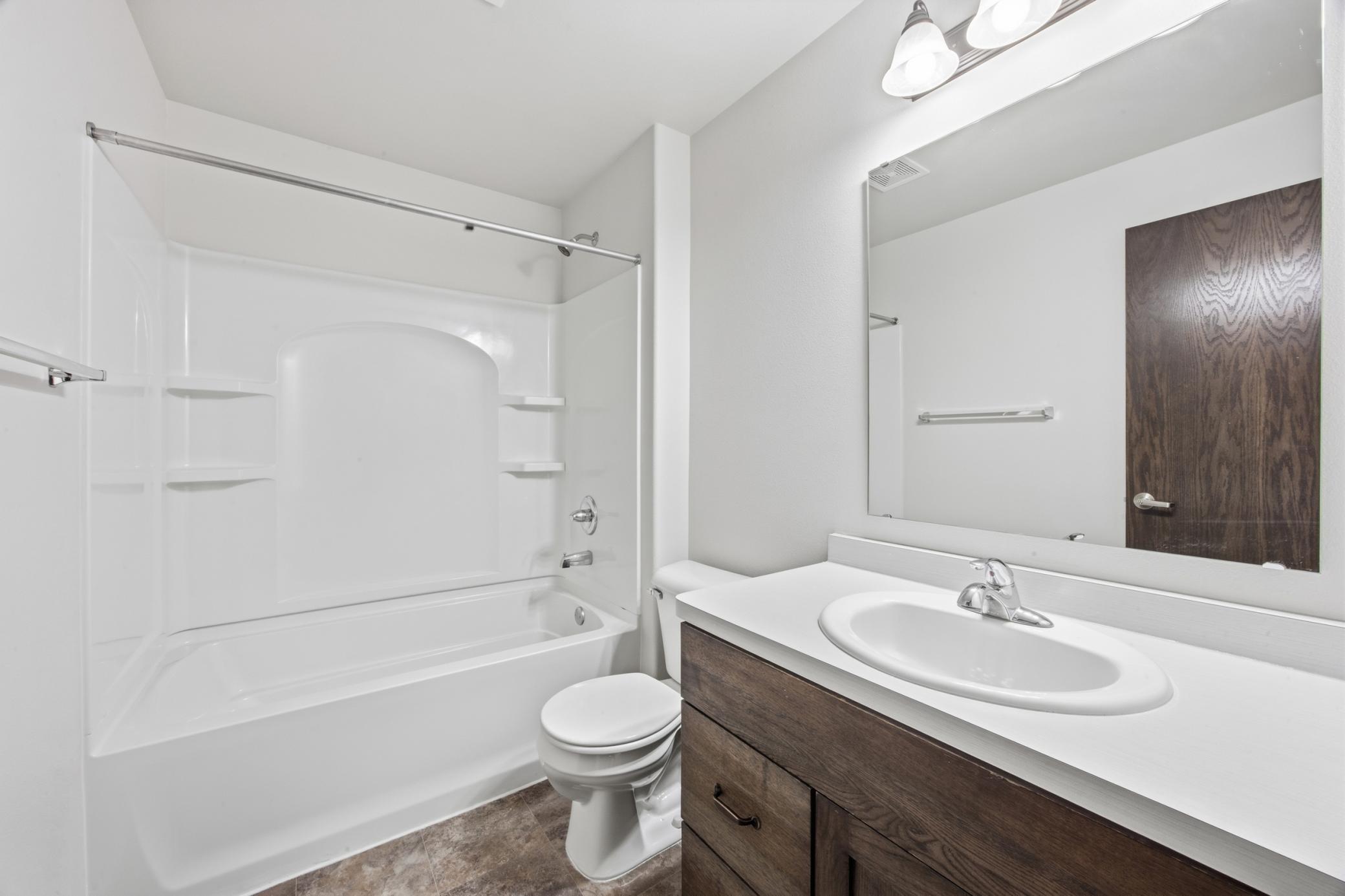 1206 Commander Drive W Property Photo 28
