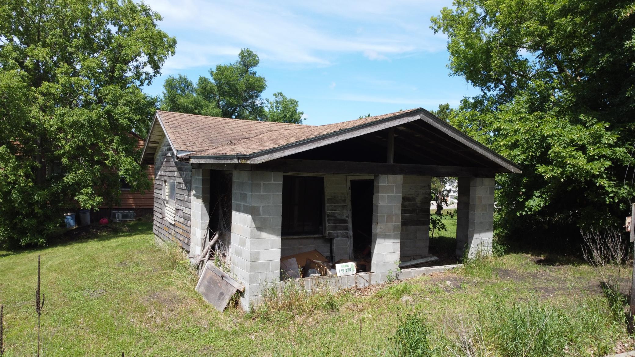 38166 County Highway 35 Property Photo 11
