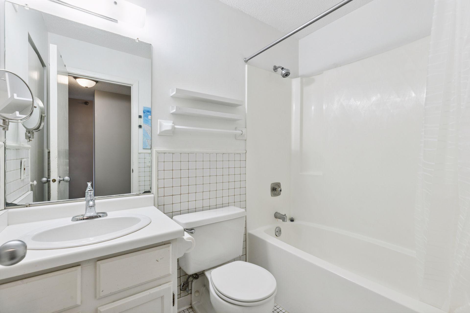 66 9th Street E 1609 Property Photo 10