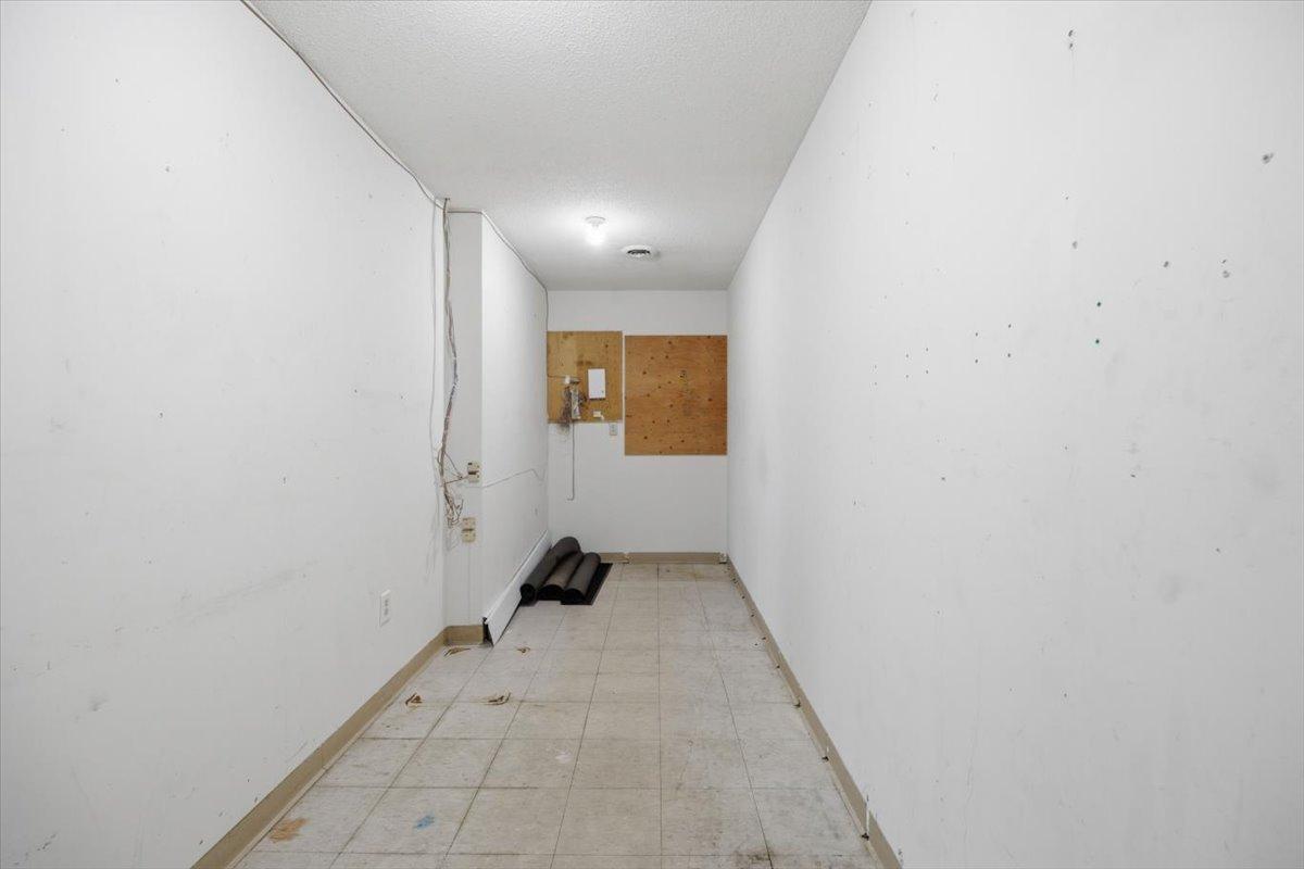 100 N Pine Street S Property Photo 13