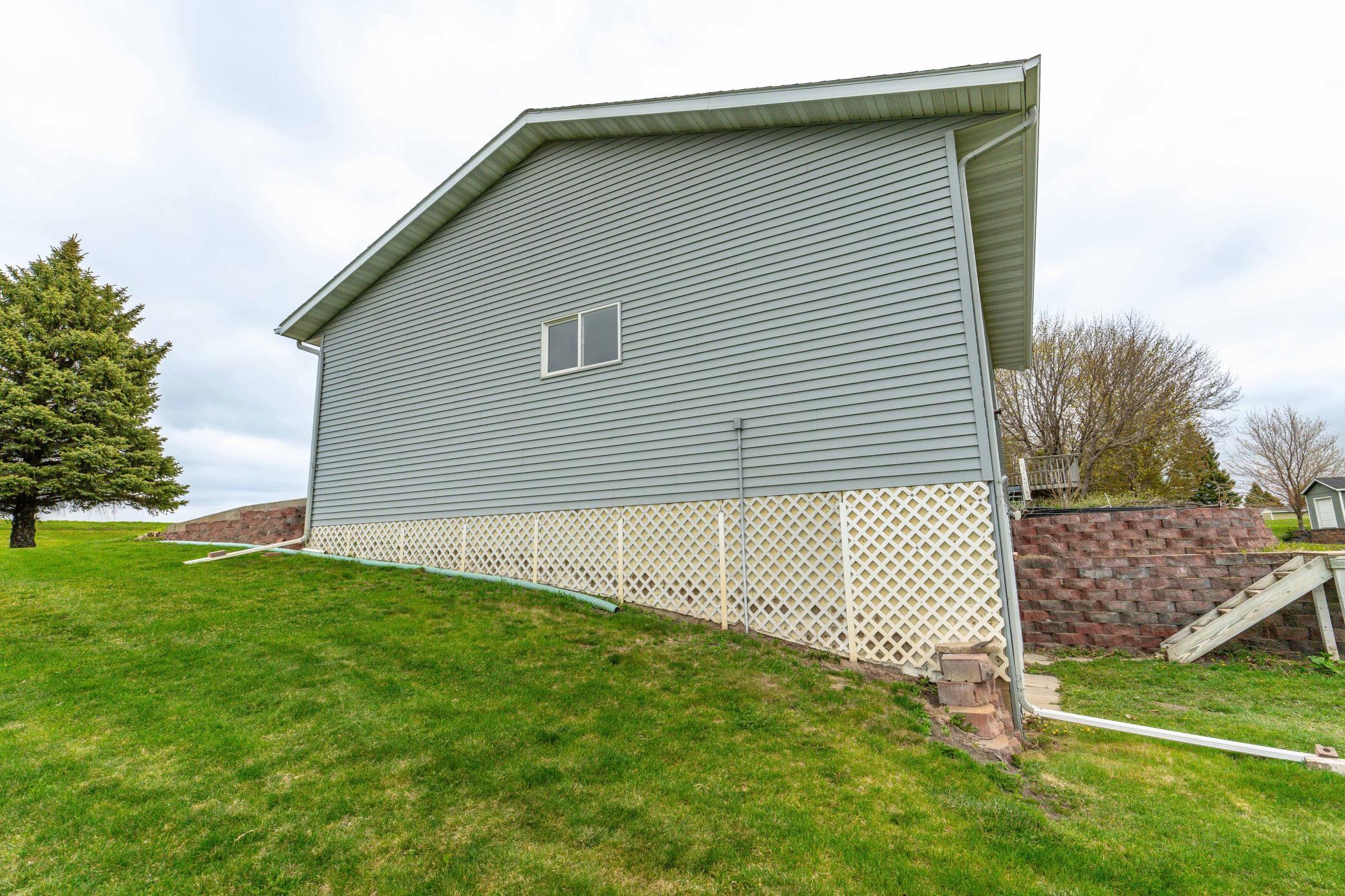 16990 River Oaks Boulevard Property Photo 21